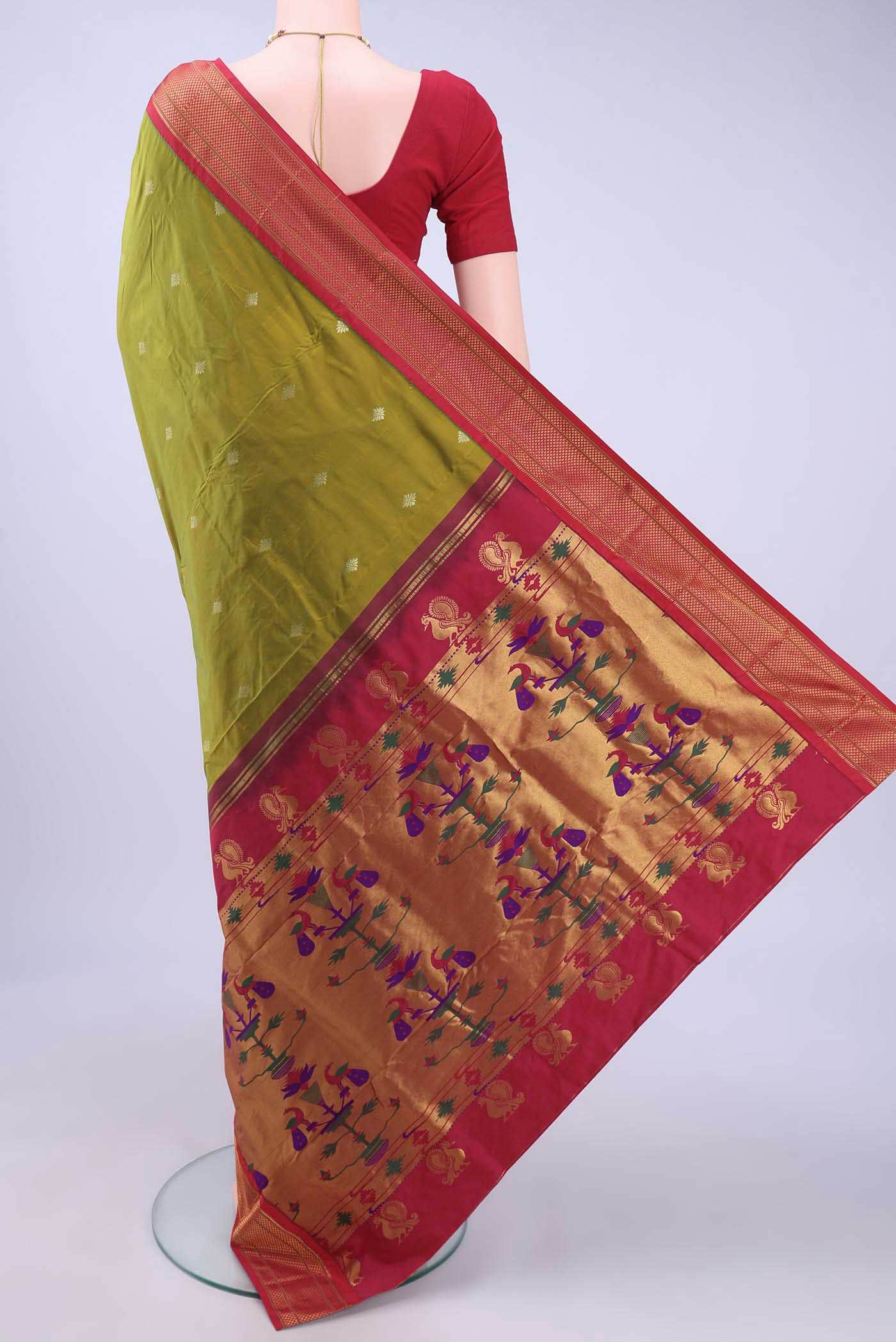 Light Green Blended Bangalore Silk - kadyal Saree - Image 2