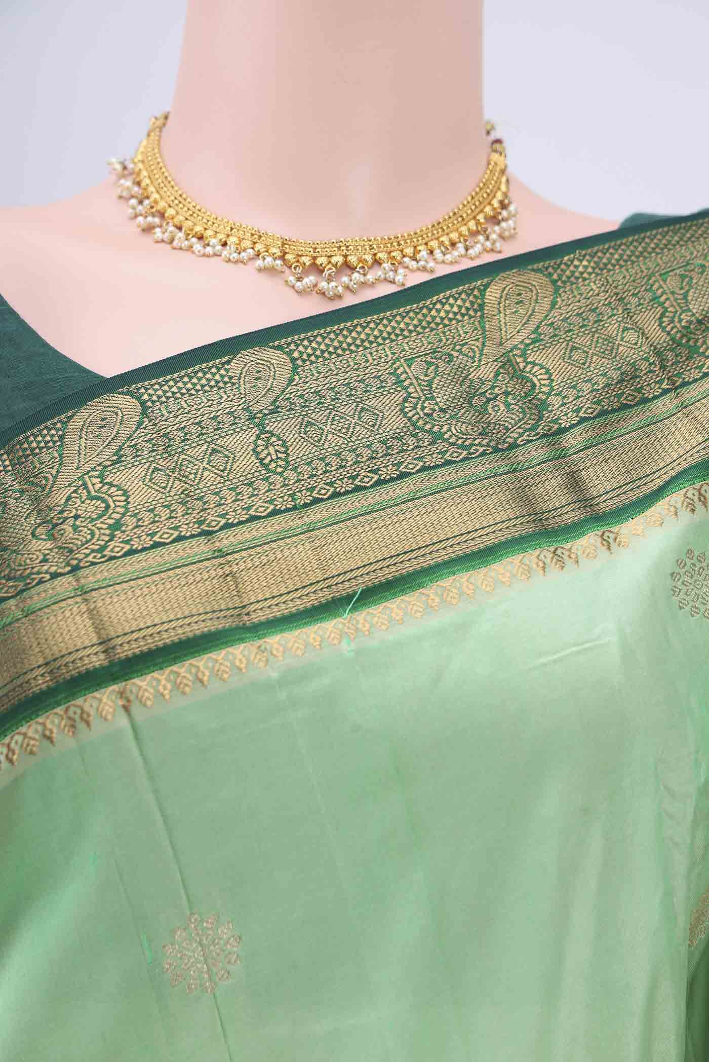 Light Green Blended Bangalore Silk Saree - Image 2