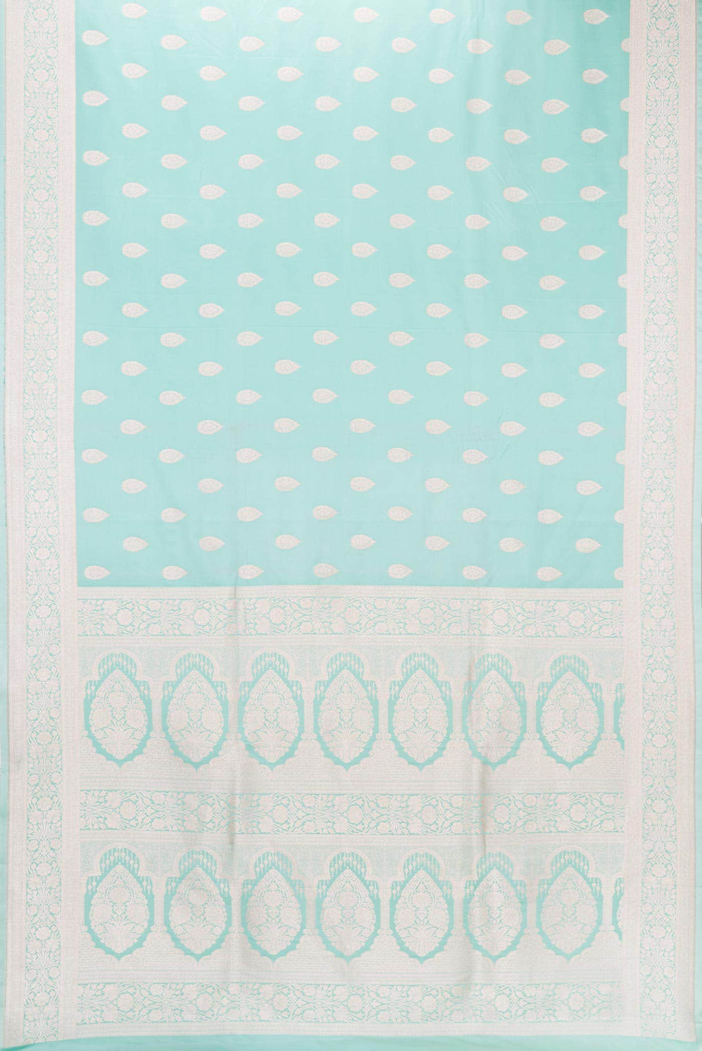 Light Green Dual Tone Blended Banarasi Silk Saree - Image 2