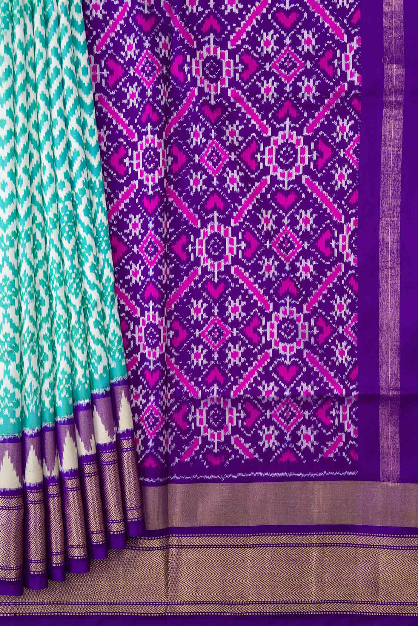 Light Green Dual Tone Double Ikat Saree - Image 4