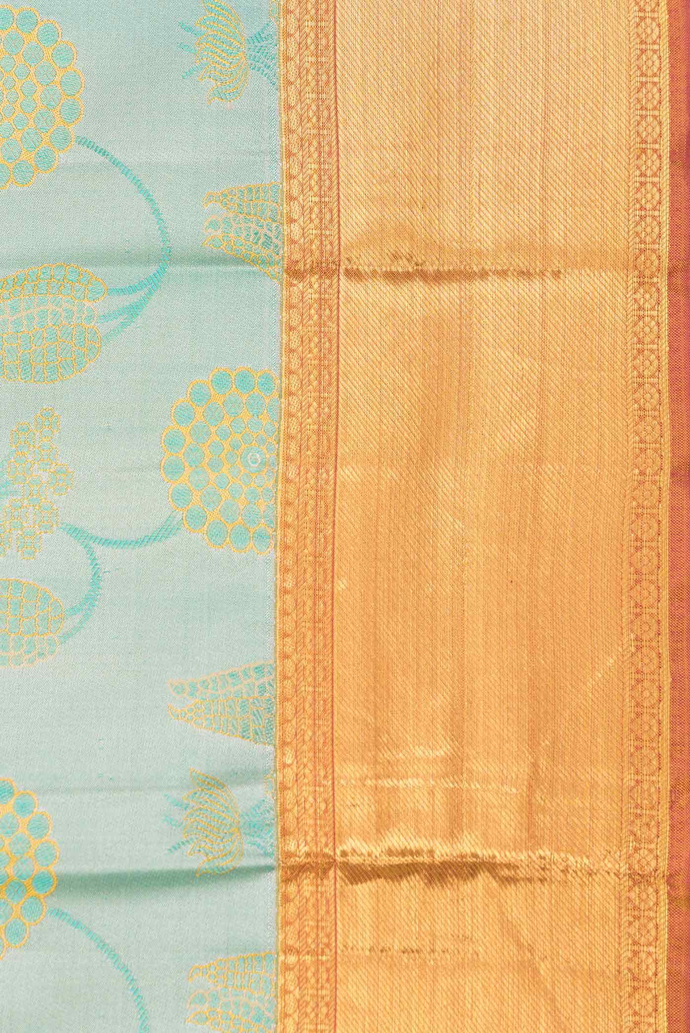 Light Green Dual Tone Kanchipuram Silk Saree - Image 5