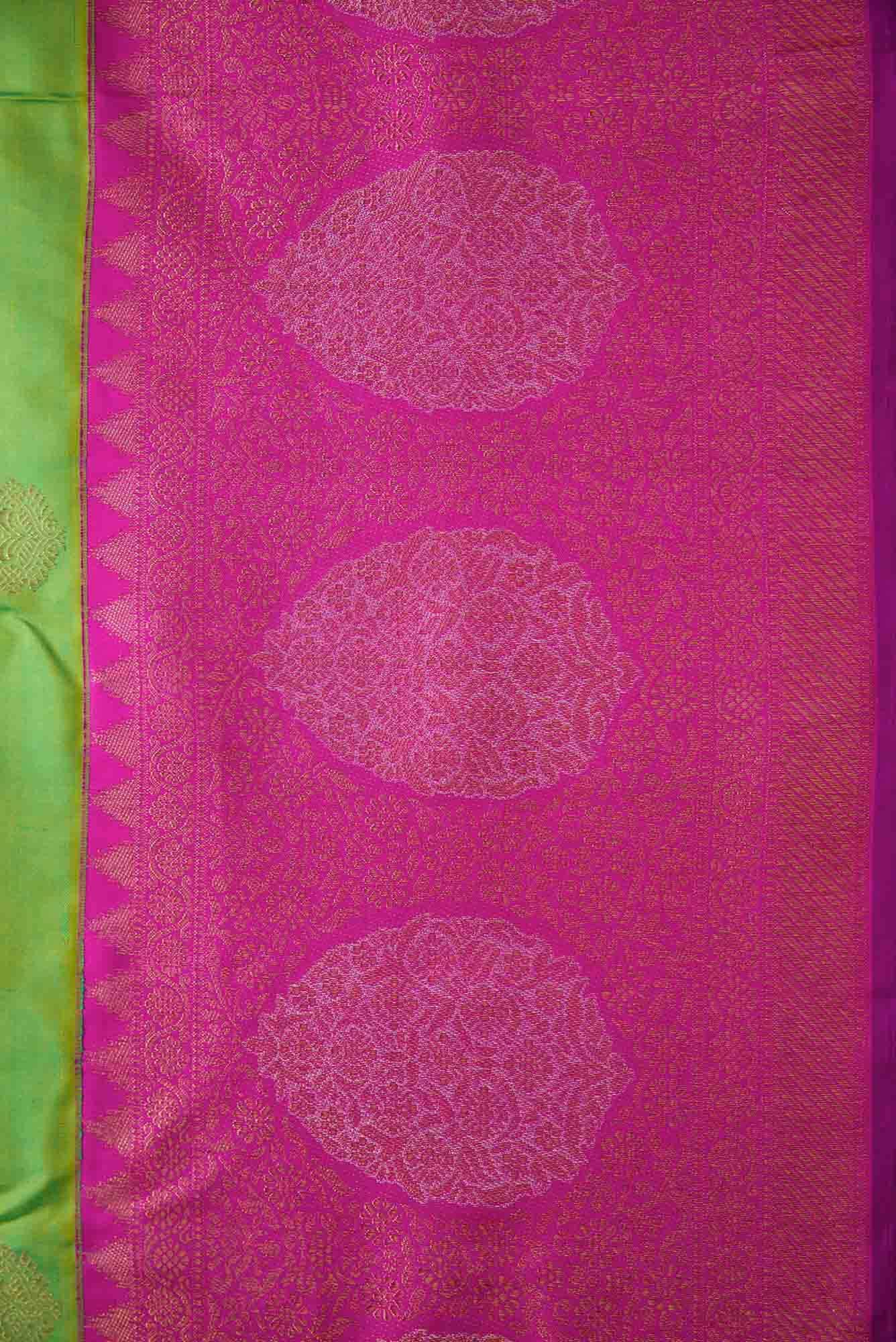 Pure Silk Pure Zari Light Green Dual Tone Kanjivaram Saree - Image 5