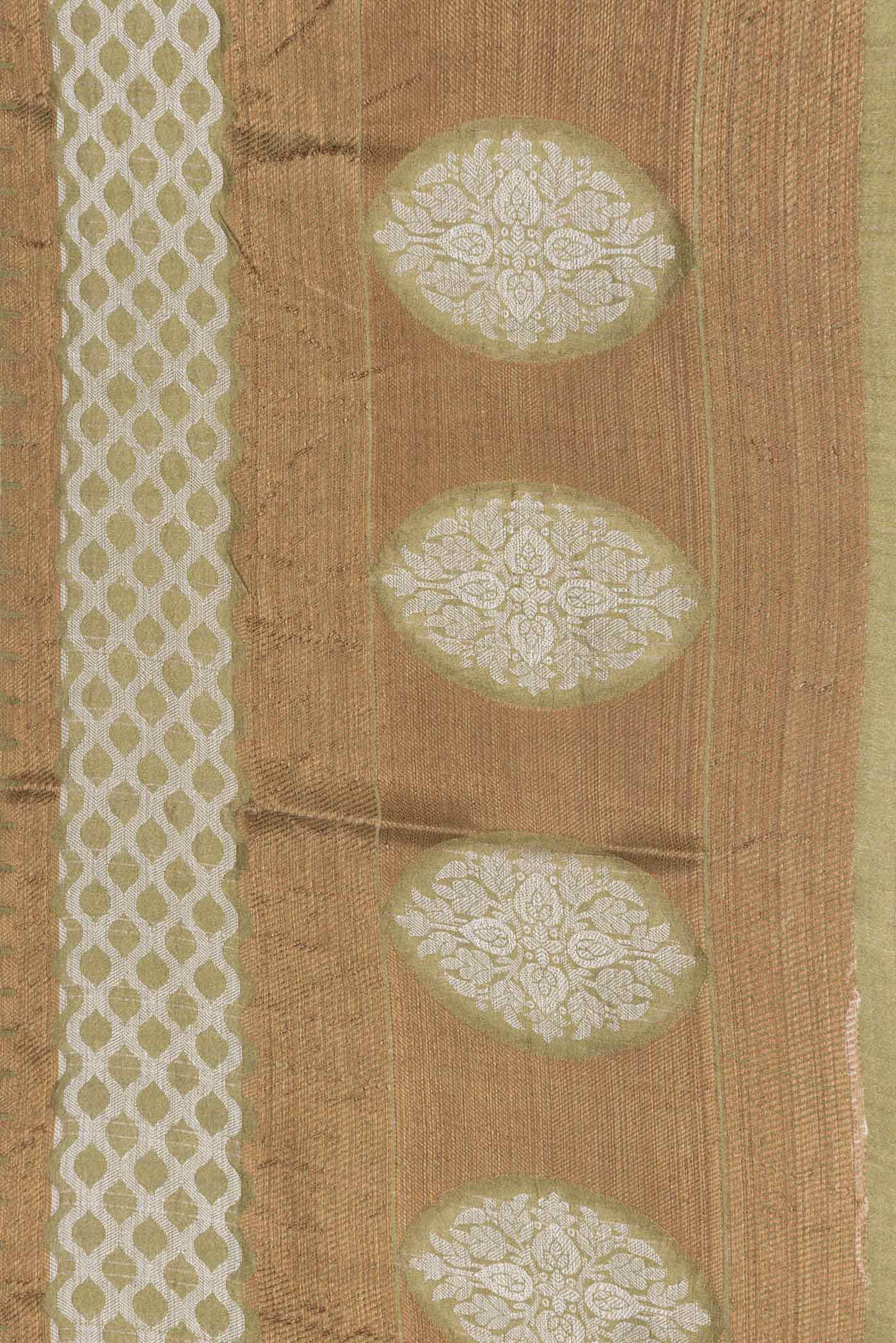 Light Green Dual Tone Tussar Silk Saree - Image 3