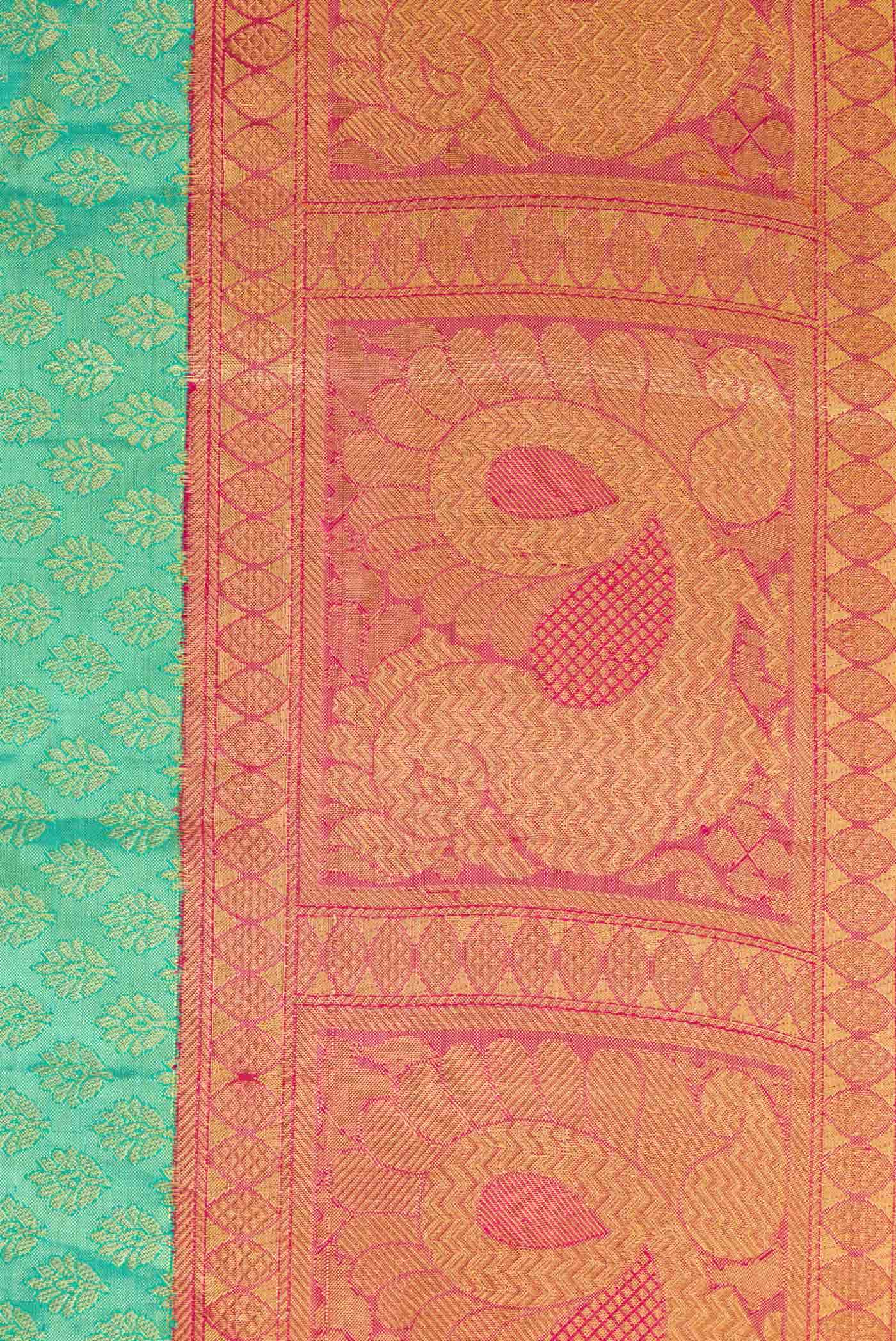 Light Green Kanchipuram Tissue Silk Saree - Image 5