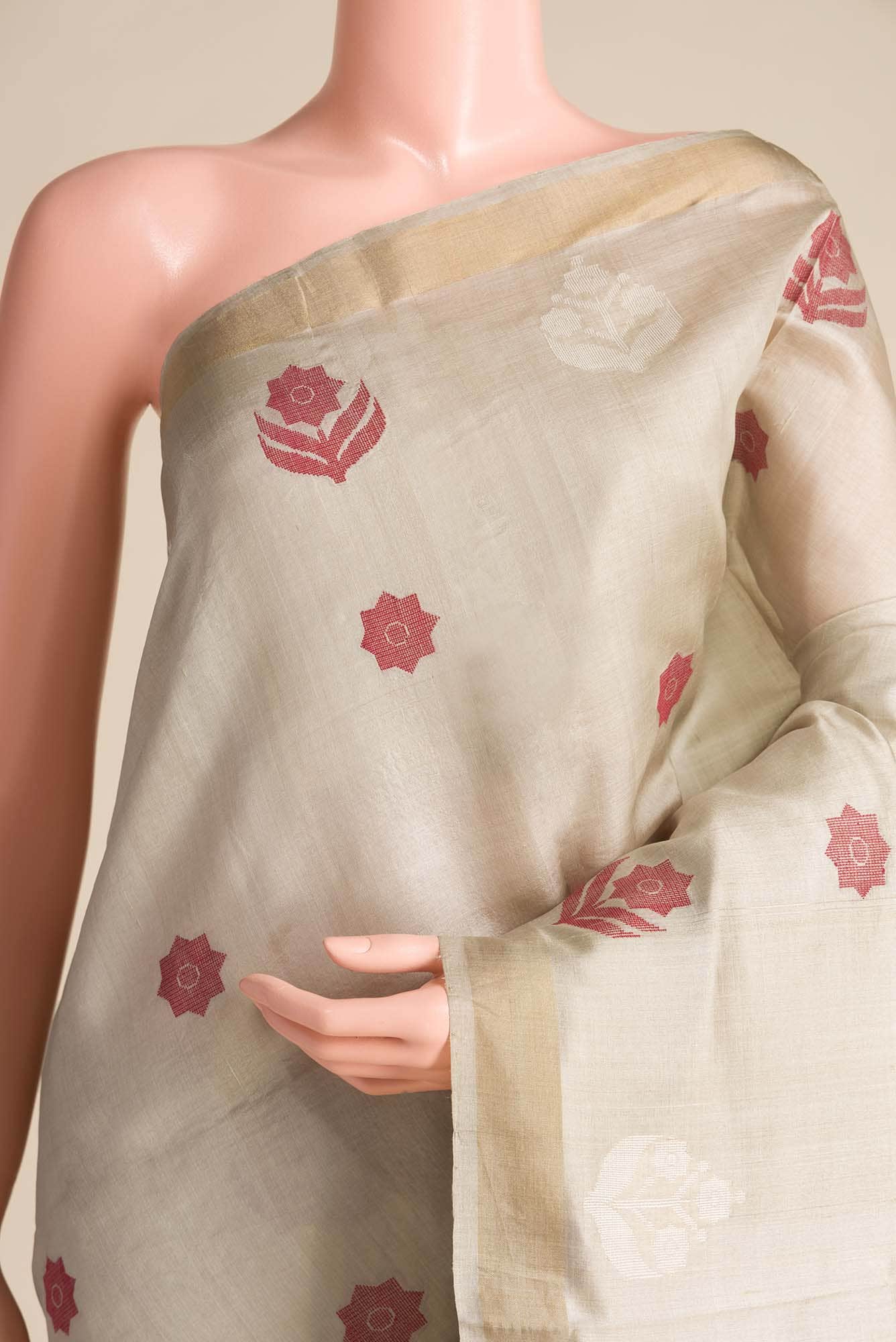 Lost in Fields-Beige Bhagalpuri Tussar Silk Saree - Image 3