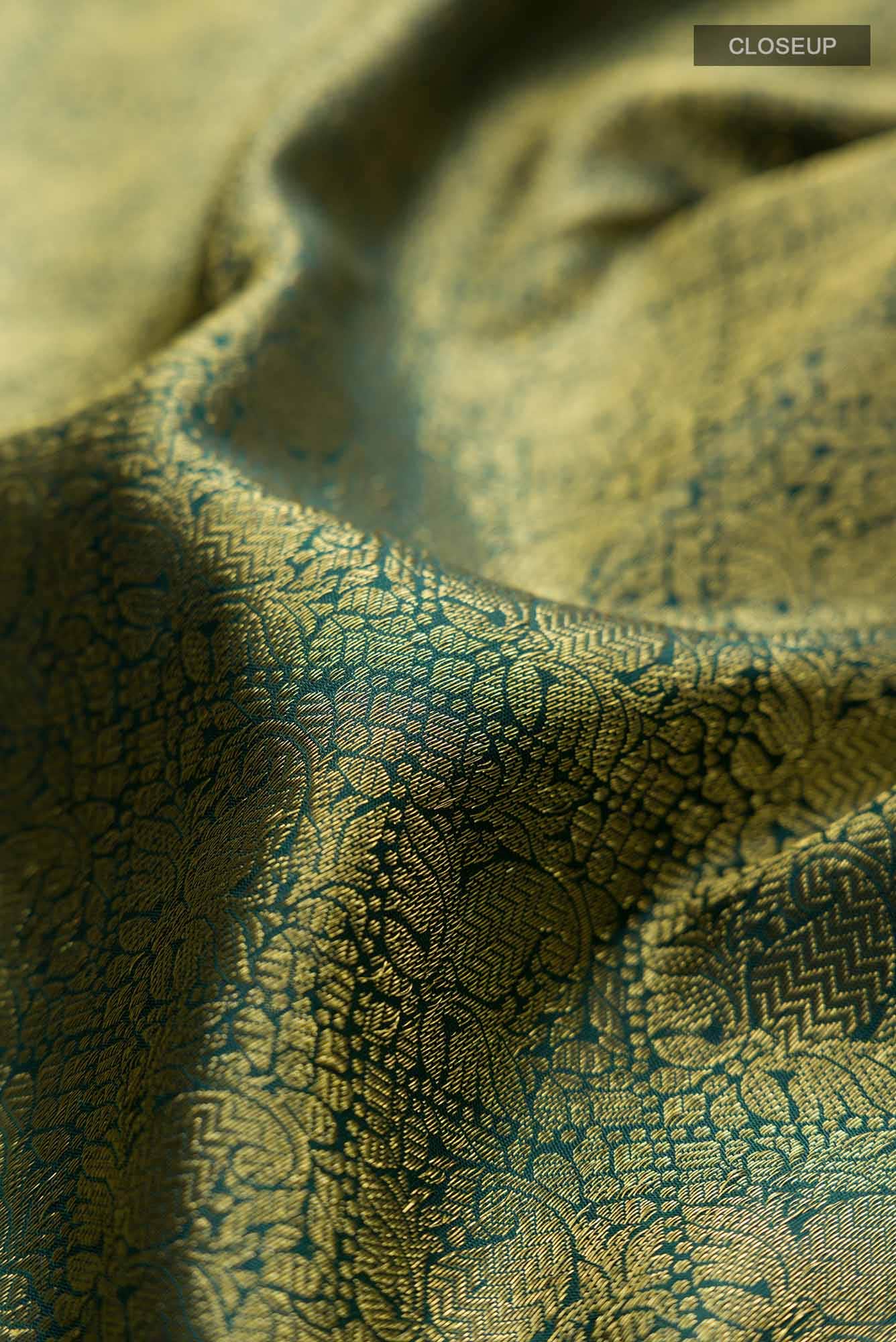 Maangai-Bottle Green Kanchipuram Silk Saree - Image 7