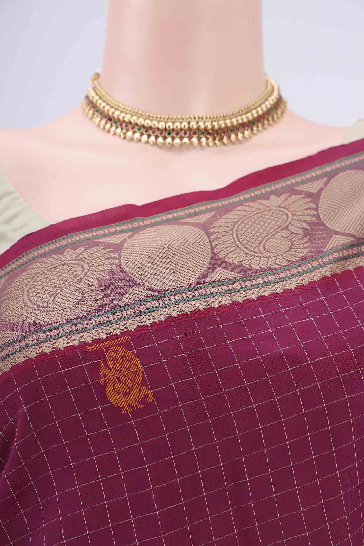 Magenta Blended Poly Cotton Saree - Image 2