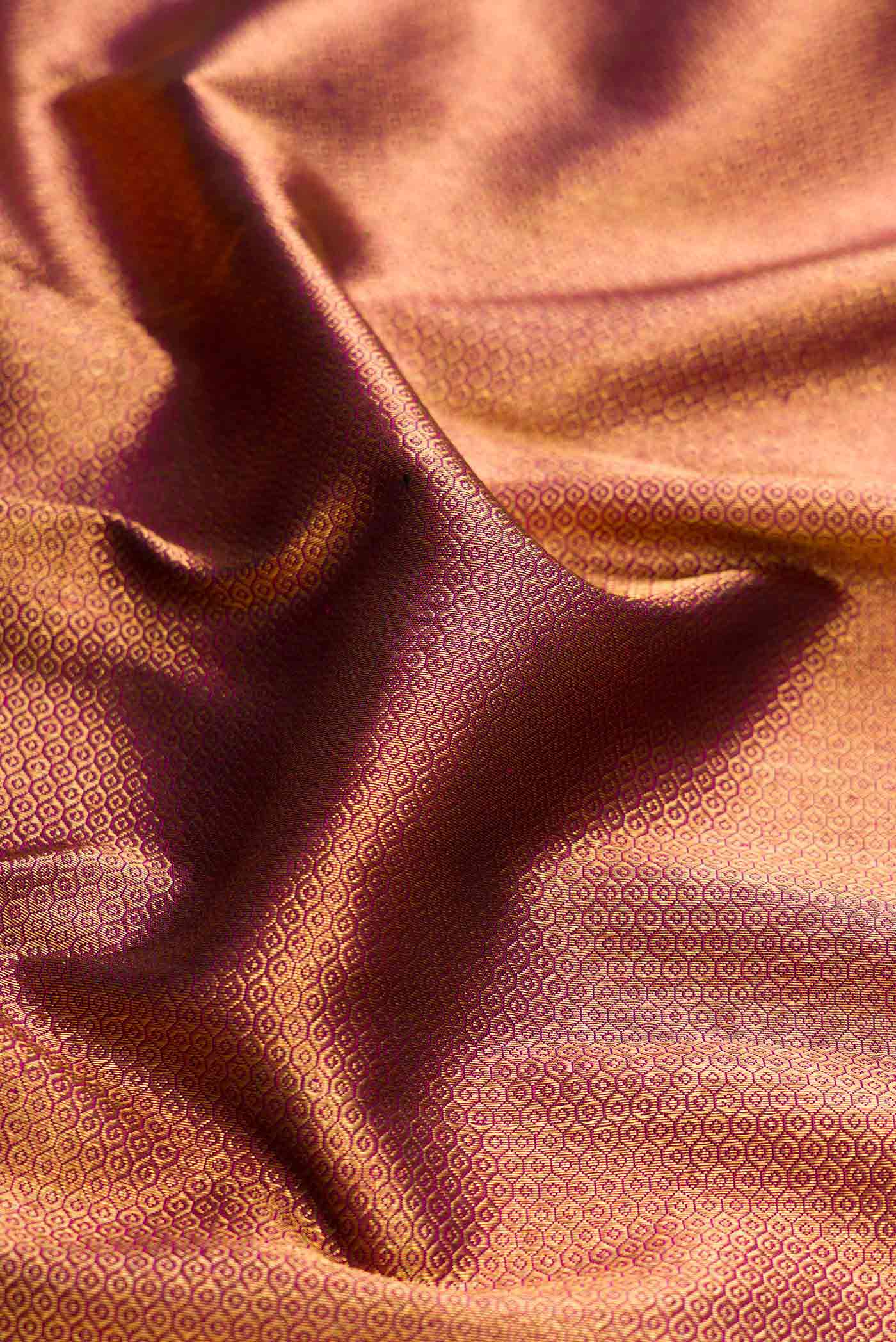 Magenta Dual Tone Kanchipuram Silk Saree - Image 2