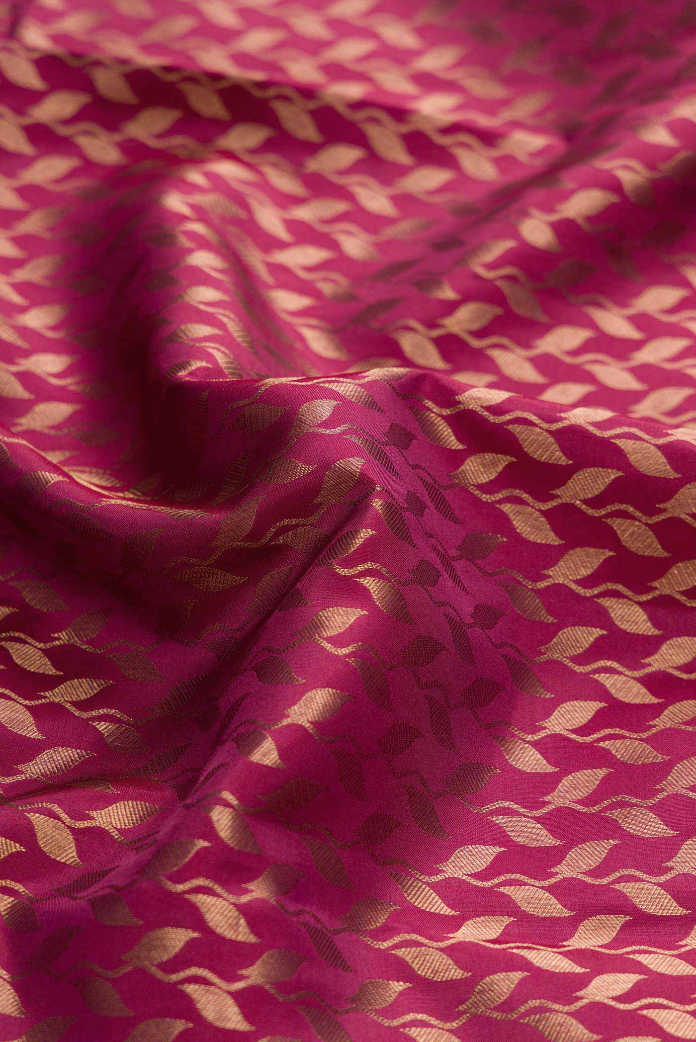 Magenta Dual Tone Kanchipuram Silk Saree - Image 2
