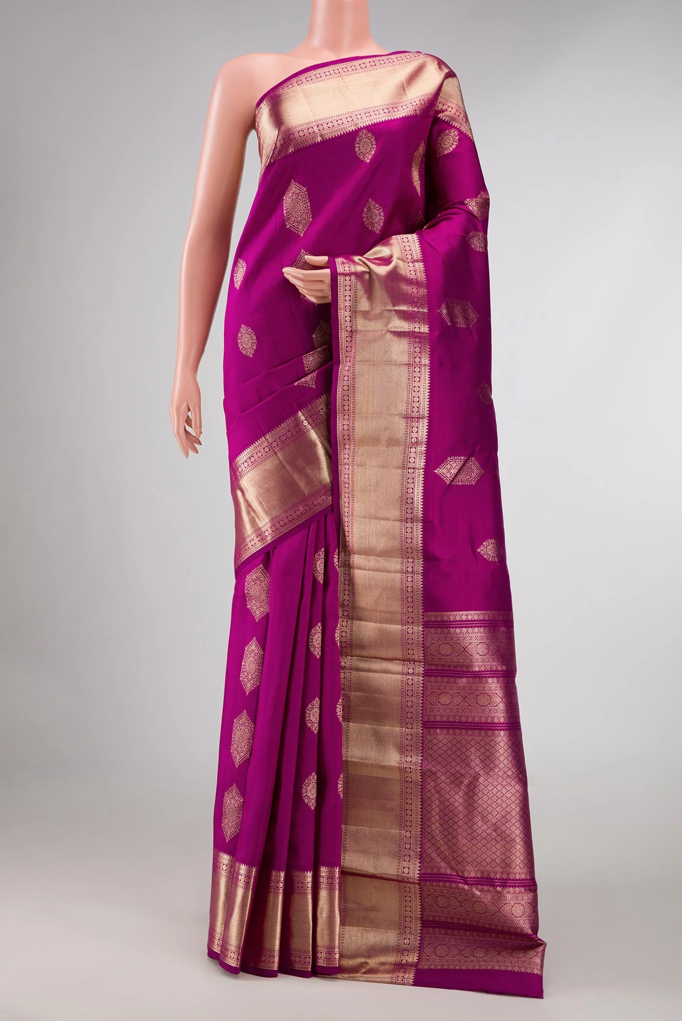 Magenta Dual Tone Kanjivaram Silk Saree