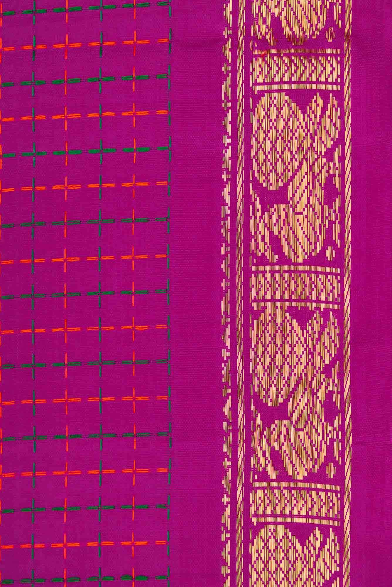 Pure Silk Pure Zari Magenta Dual Tone Kanjivaram Saree - Image 5