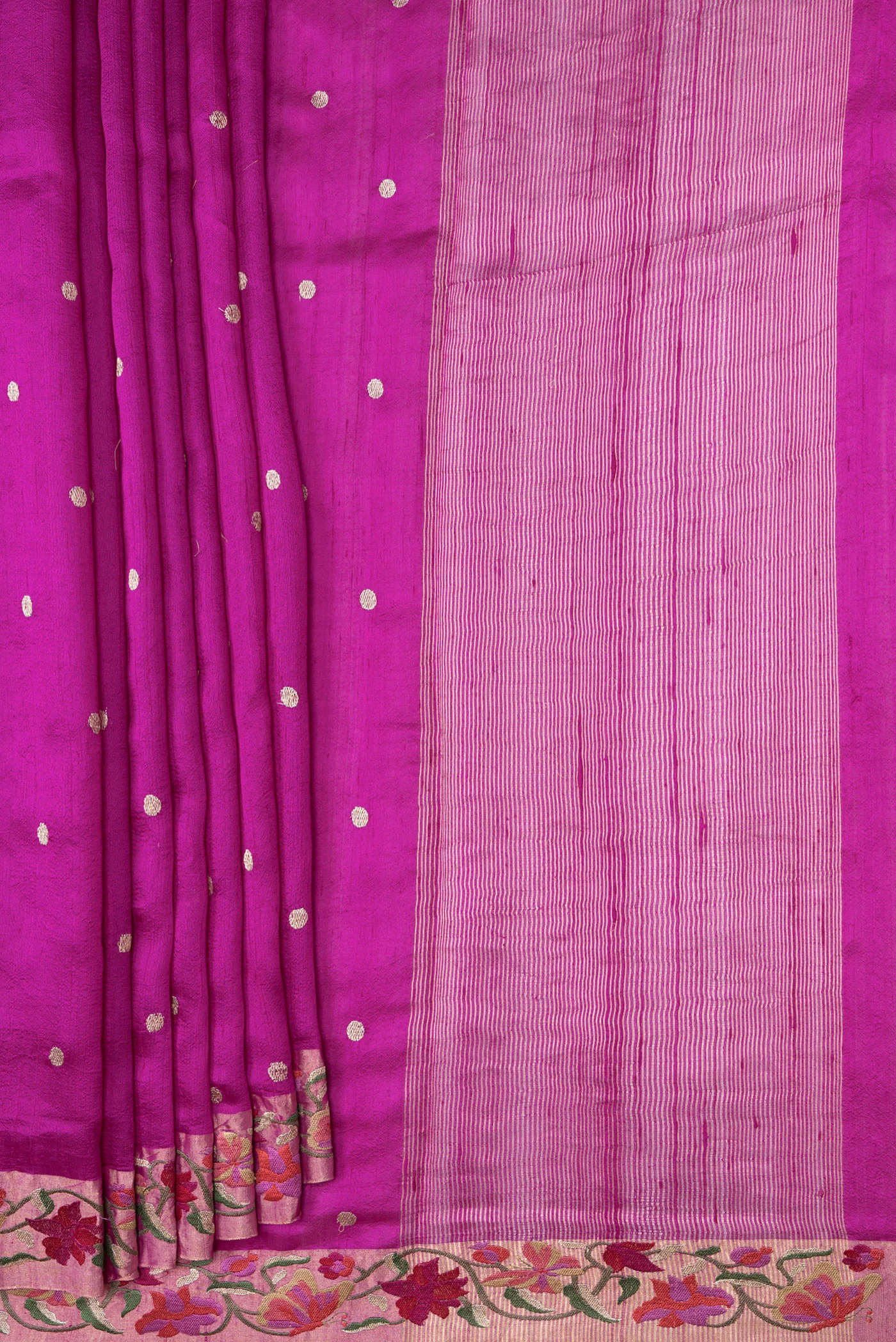 Magenta Tussar Silk Saree - Image 4