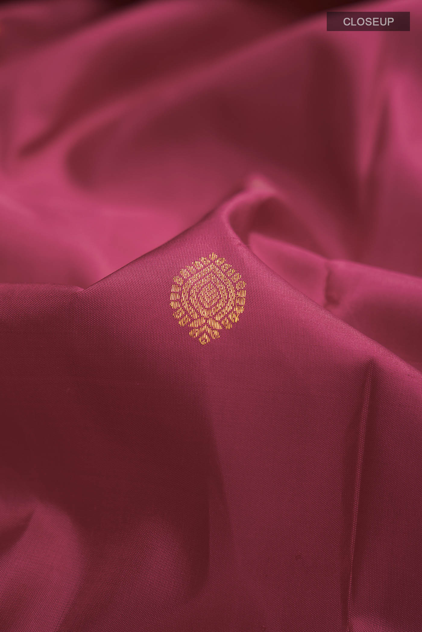 Magenta Kanjivaram Silk Saree - Image 2