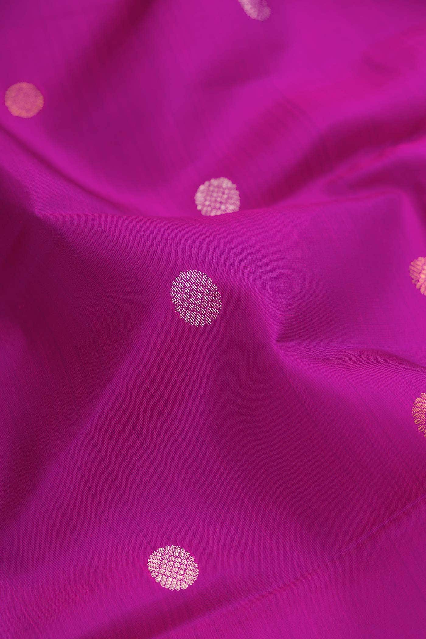 Magenta Kanchipuram Silk Saree - Image 3