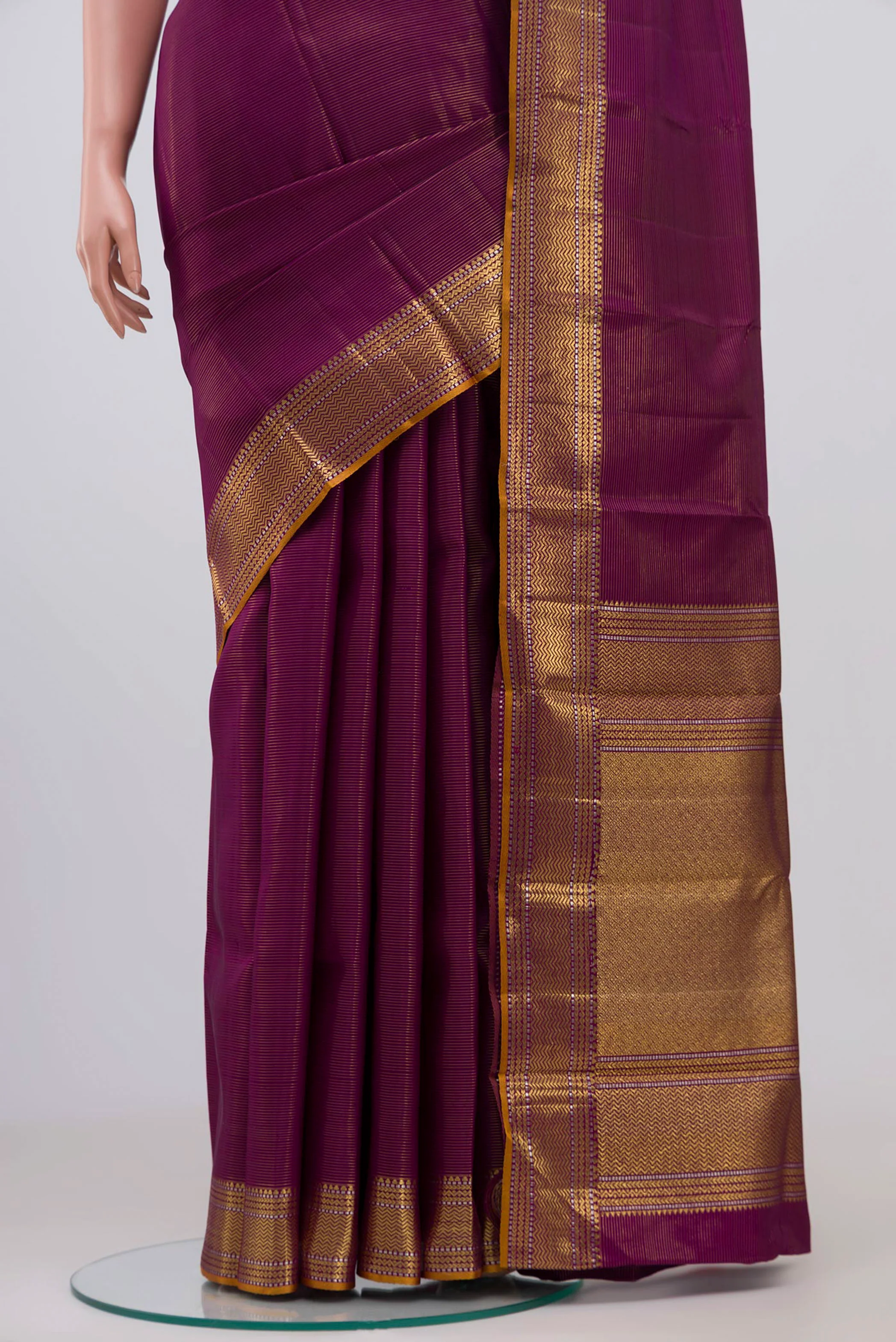 Magenta Kanjivaram Silk Saree - Image 3