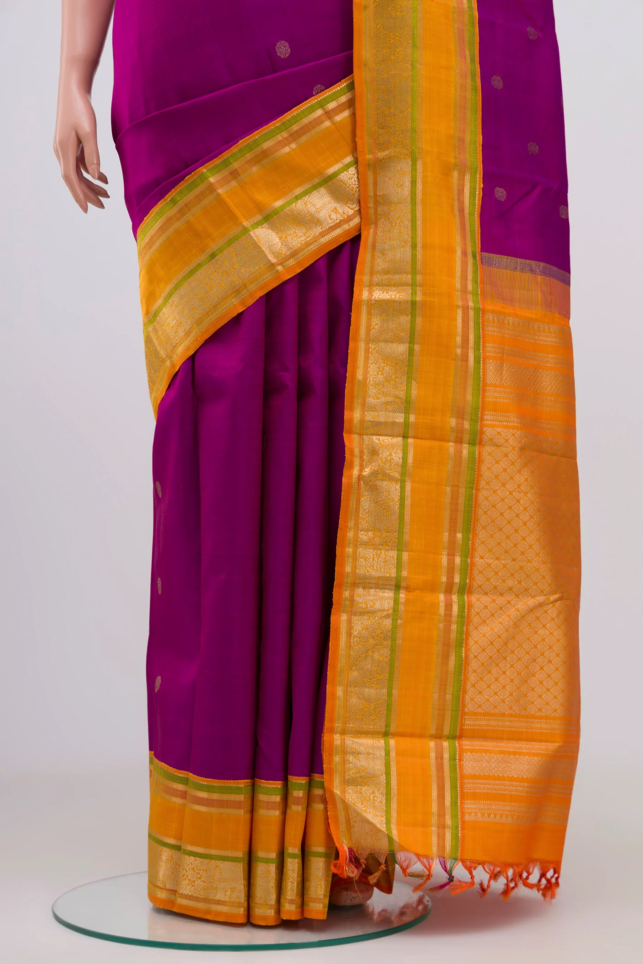 Magenta Kanjivaram Silk Saree - Image 3