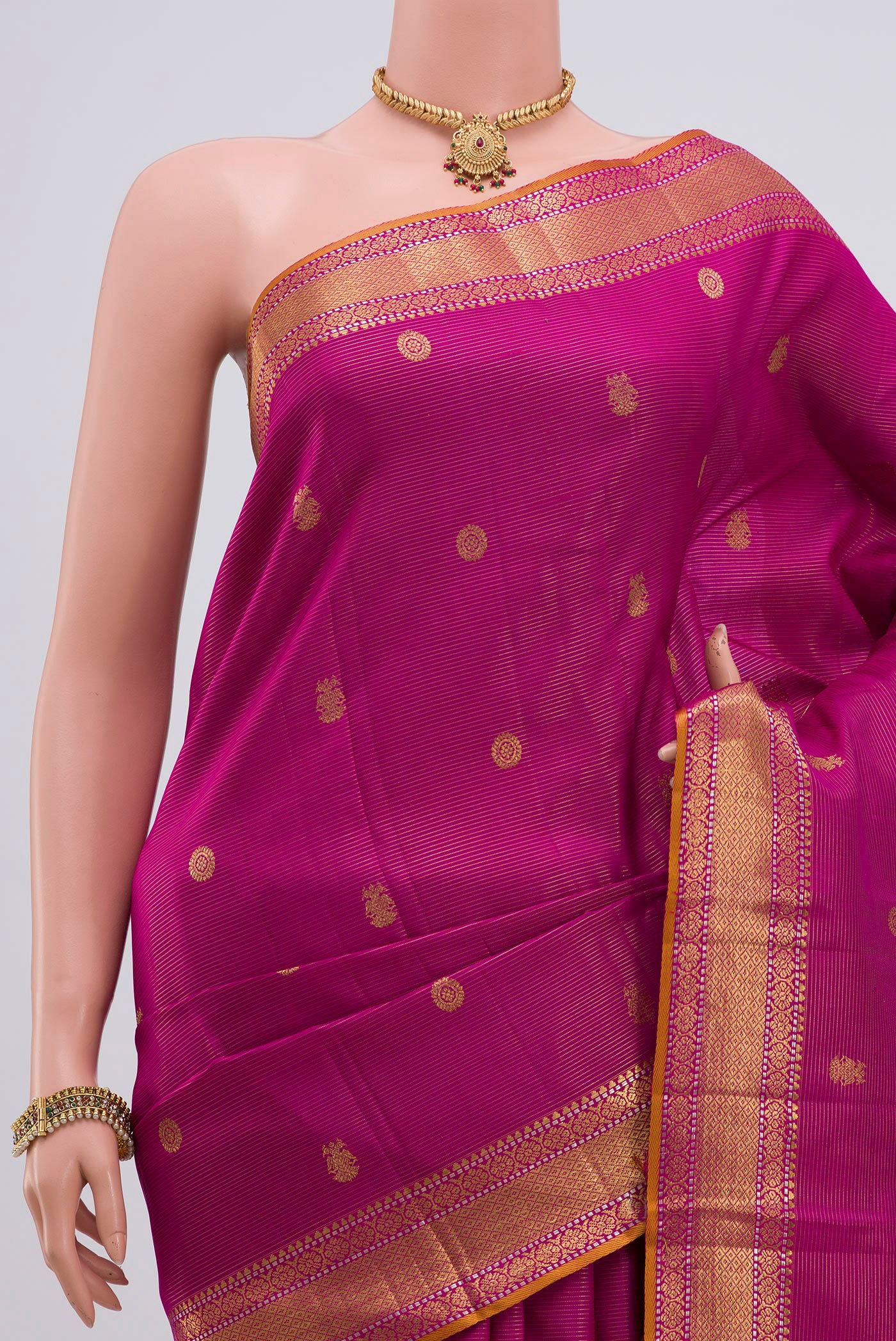 Magenta Kanjivaram Silk Saree - Image 2