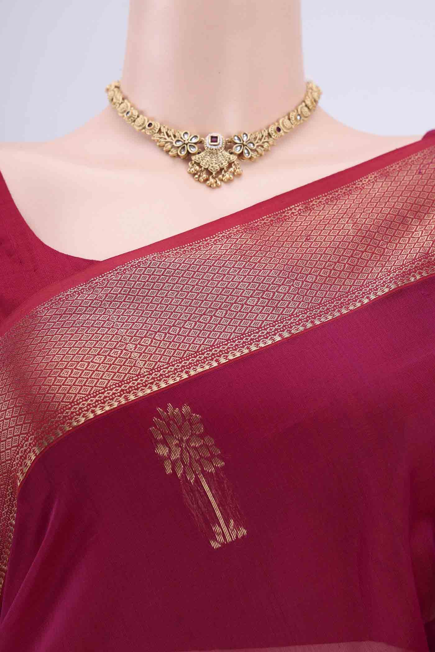 Magenta Maheshwari Silk Cotton Saree - Image 2