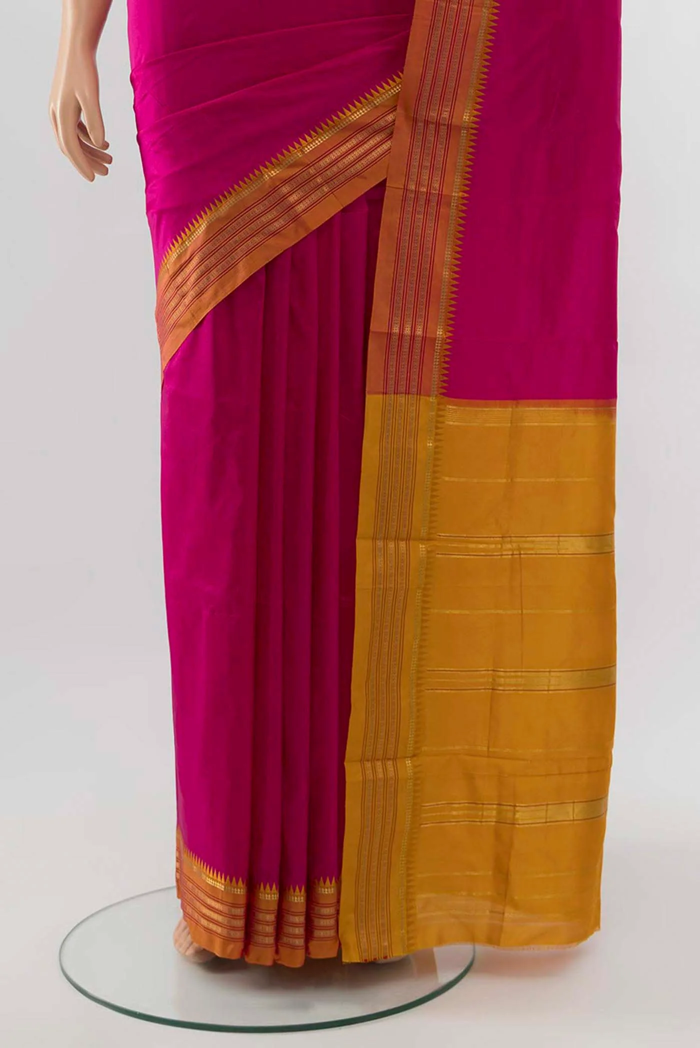 Magenta Narayanpet Silk Saree - Image 3
