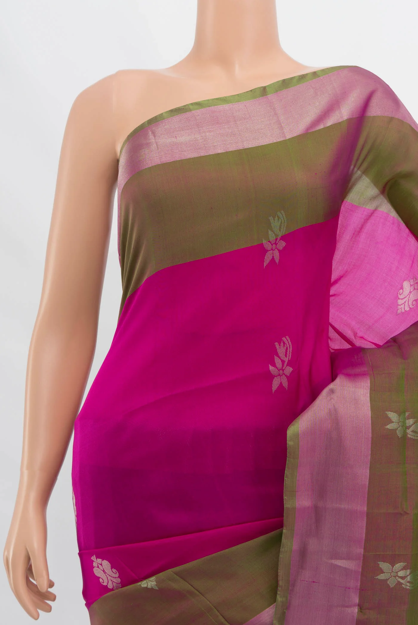 Rani Pink Uppada Silk Saree - Image 2