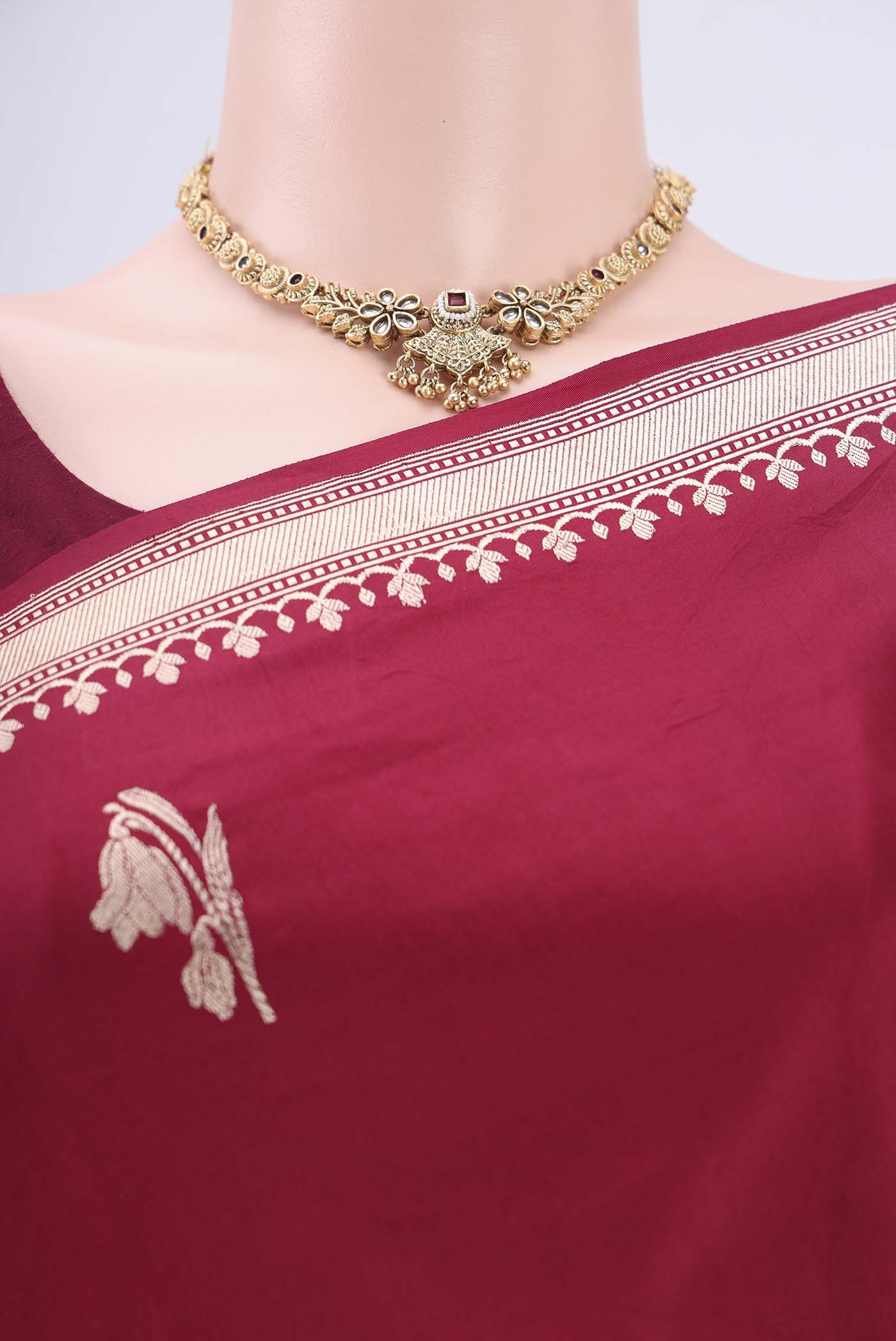 Maroon Banarasi Silk Saree - Image 2