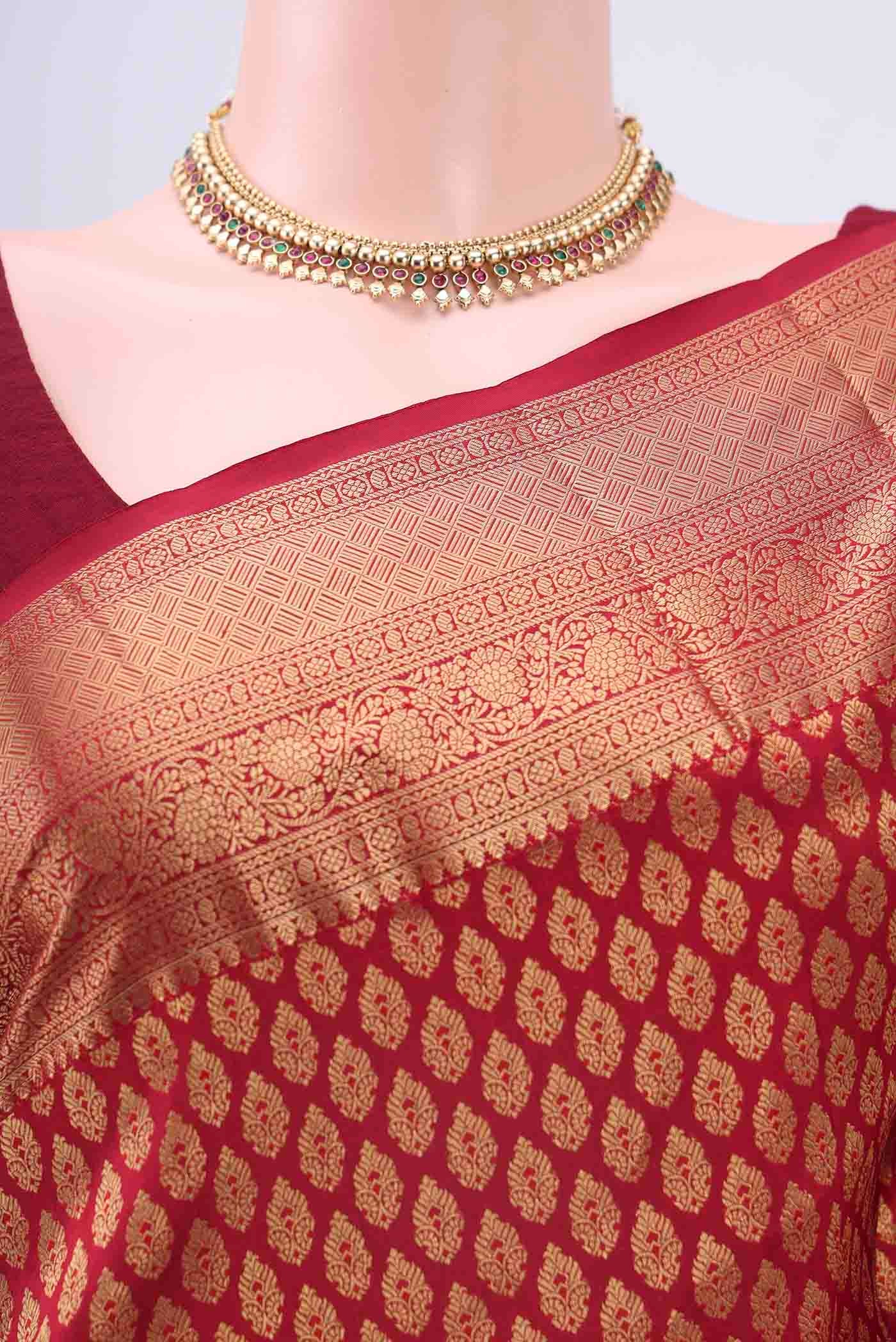 Maroon Bangalore Silk Saree - Image 2