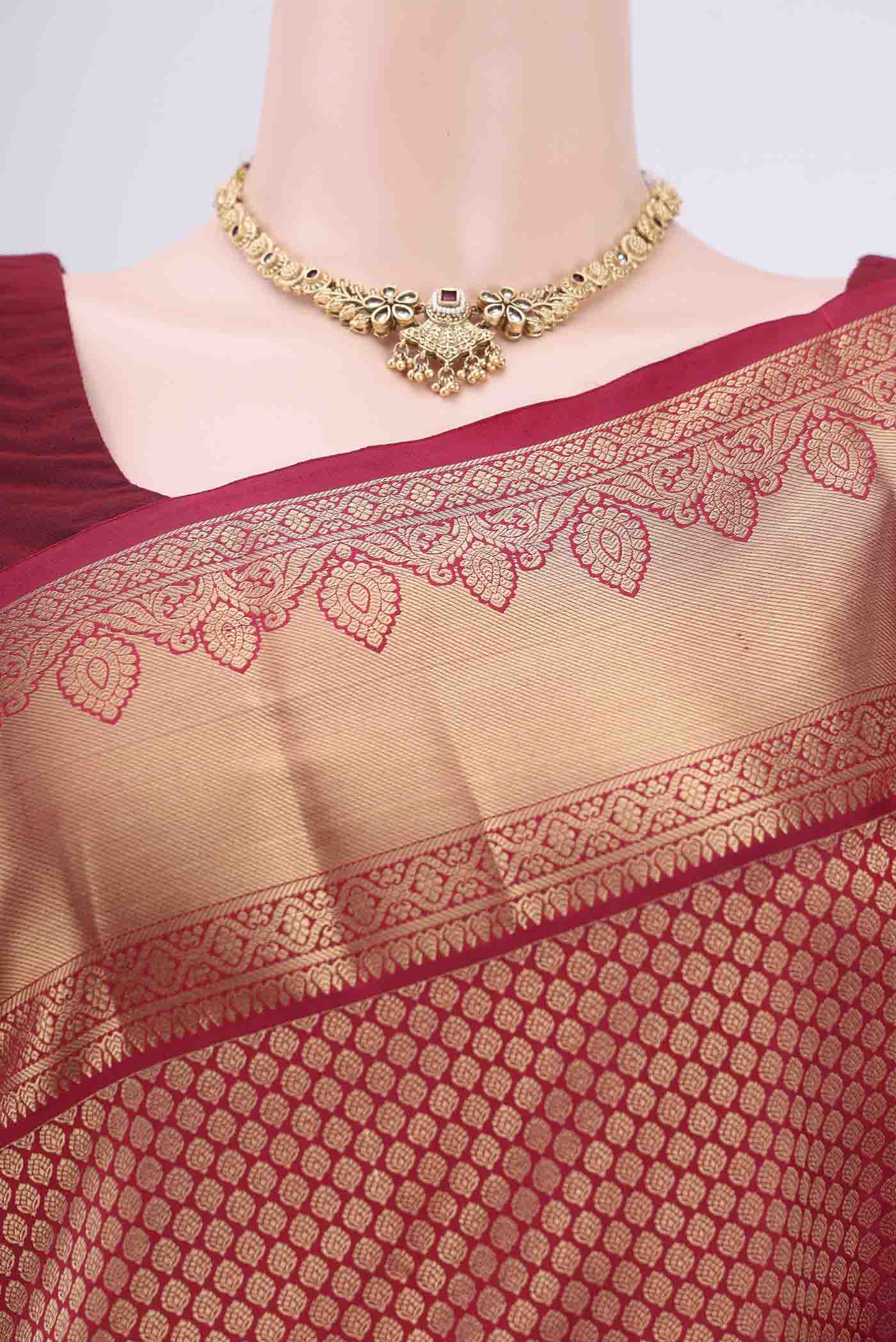 Maroon Bangalore Silk Saree - Image 2