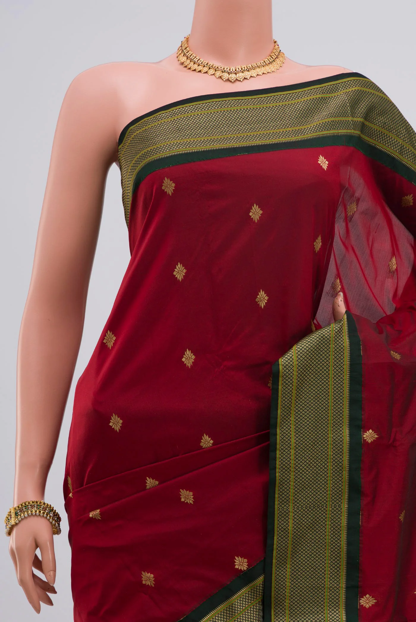 Maroon Blended Paithani Silk Saree - Image 2