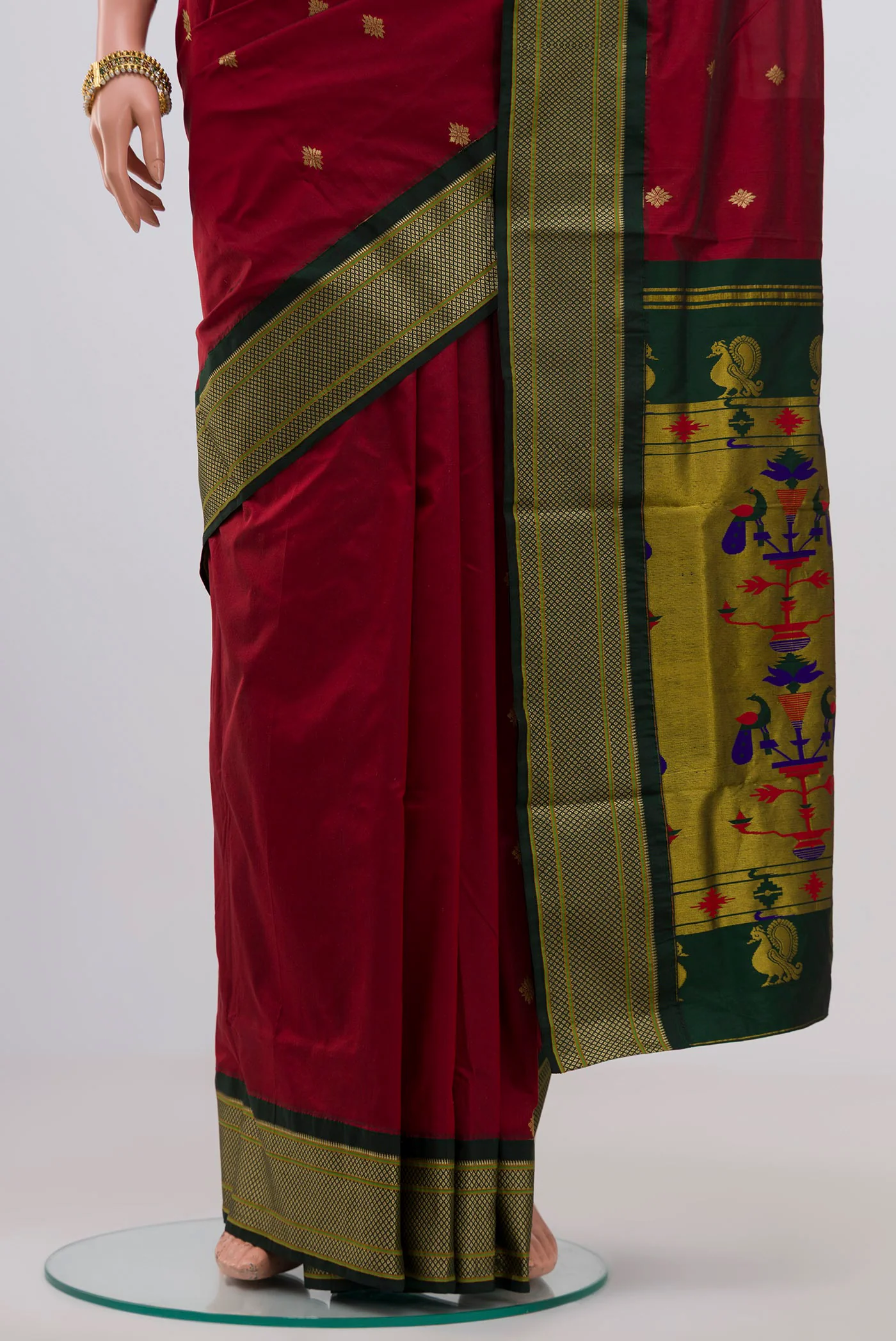 Maroon Blended Paithani Silk Saree - Image 3