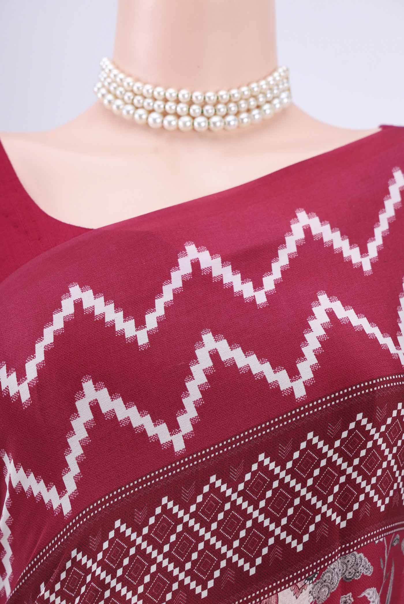 Maroon Crepe Saree - Image 2