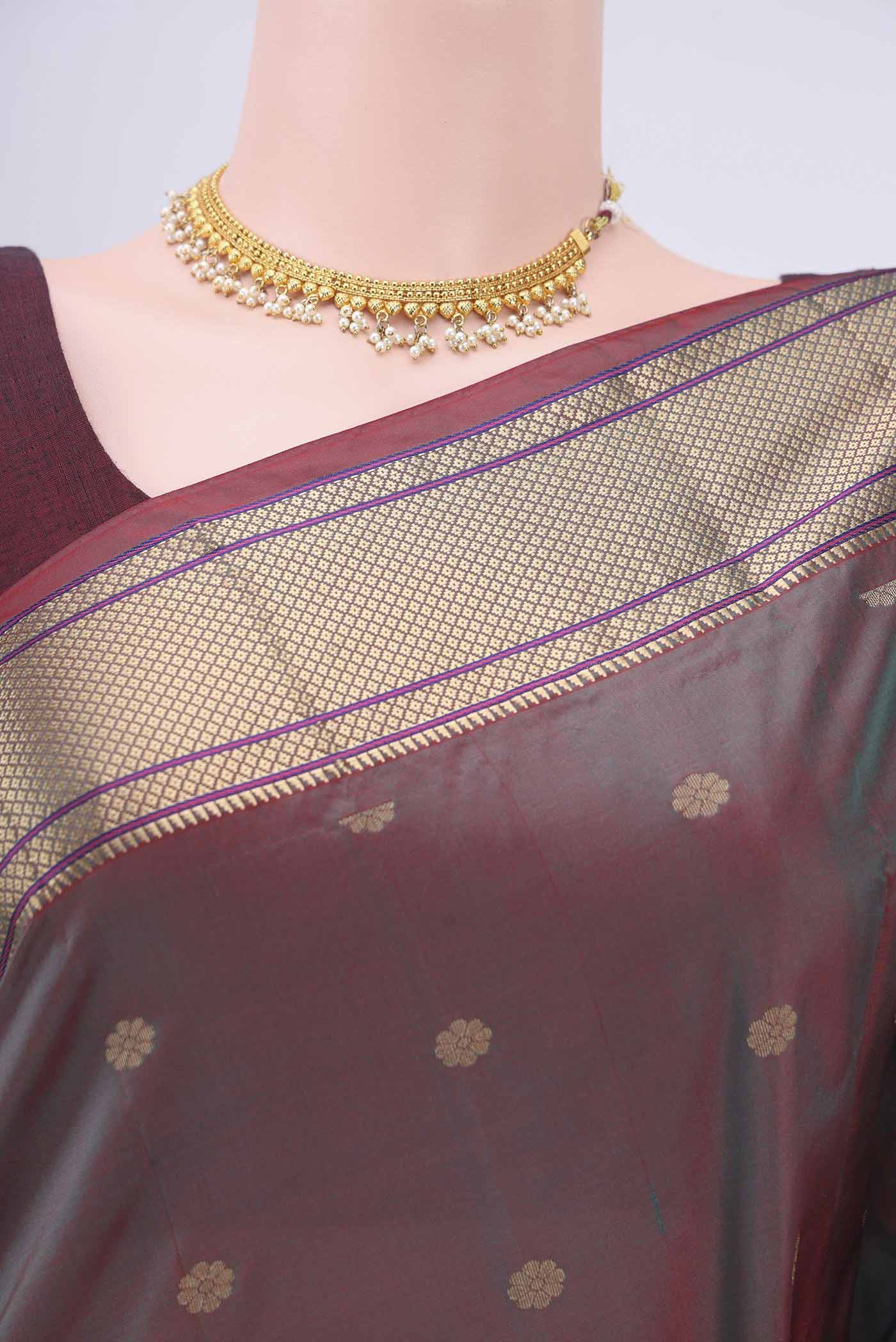 Maroon Dual Tone Blended Bangalore Silk Saree - Image 2