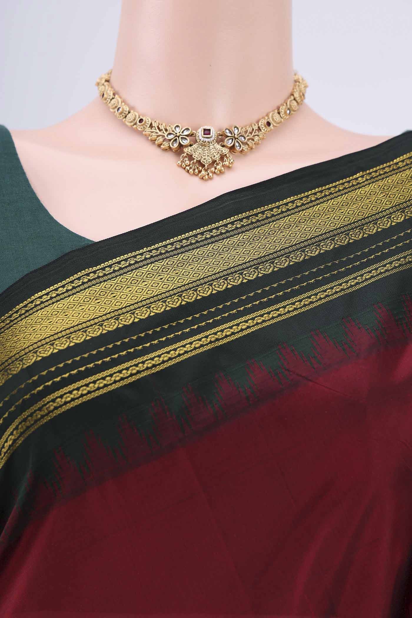 Maroon Blended Bangalore Silk Saree - Image 2