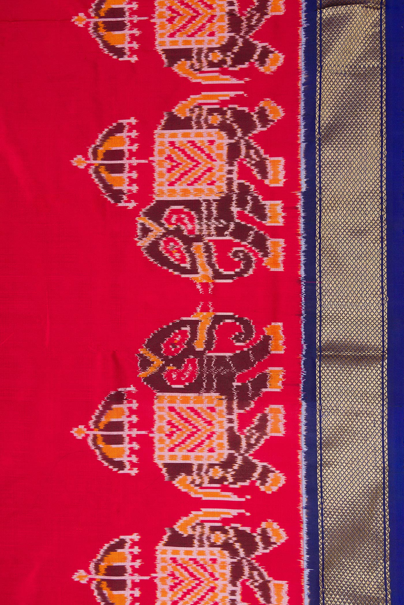 Maroon Pochampally Silk Saree - Image 3