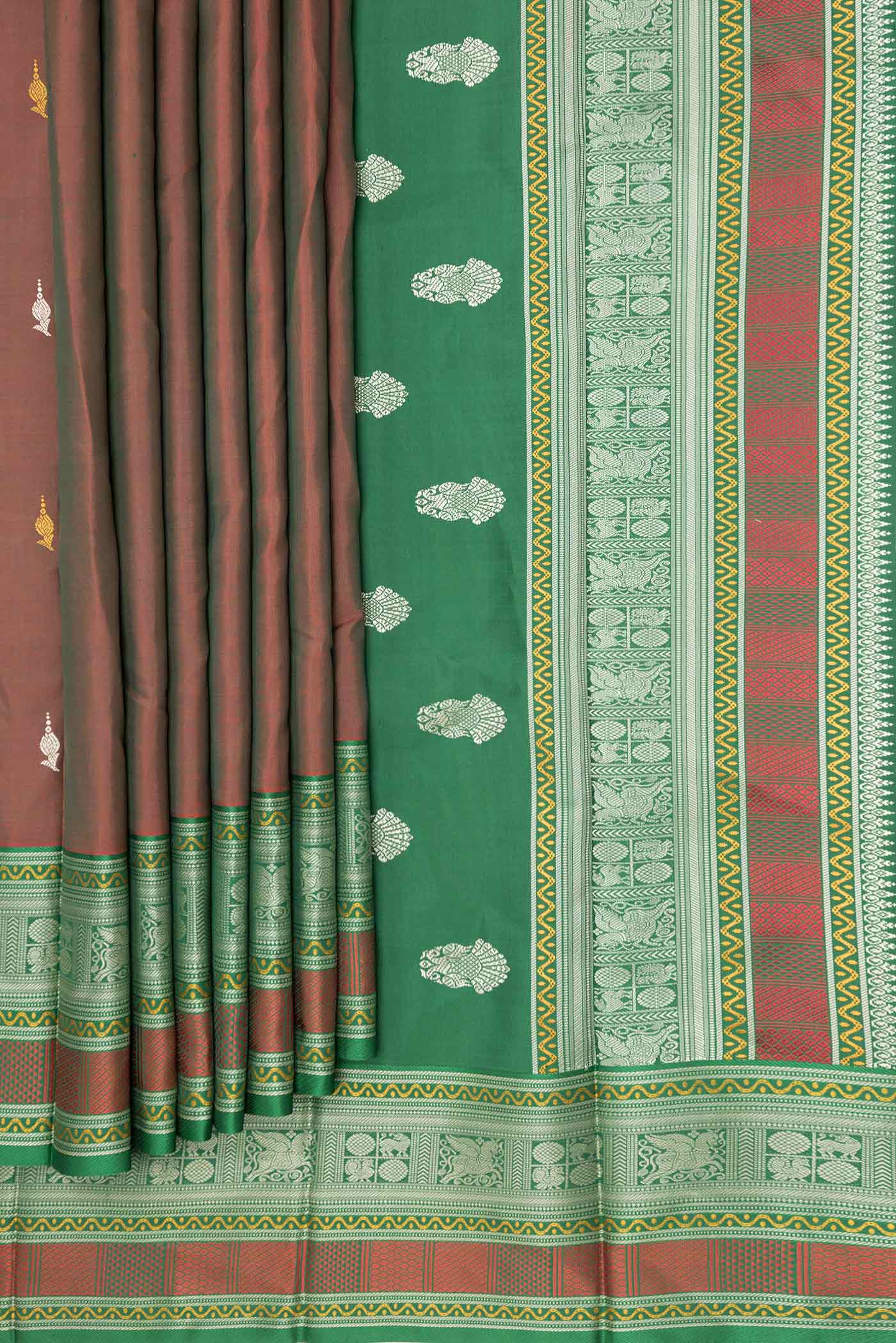 Maroon Dual Tone Kanjivaram Saree - Image 4