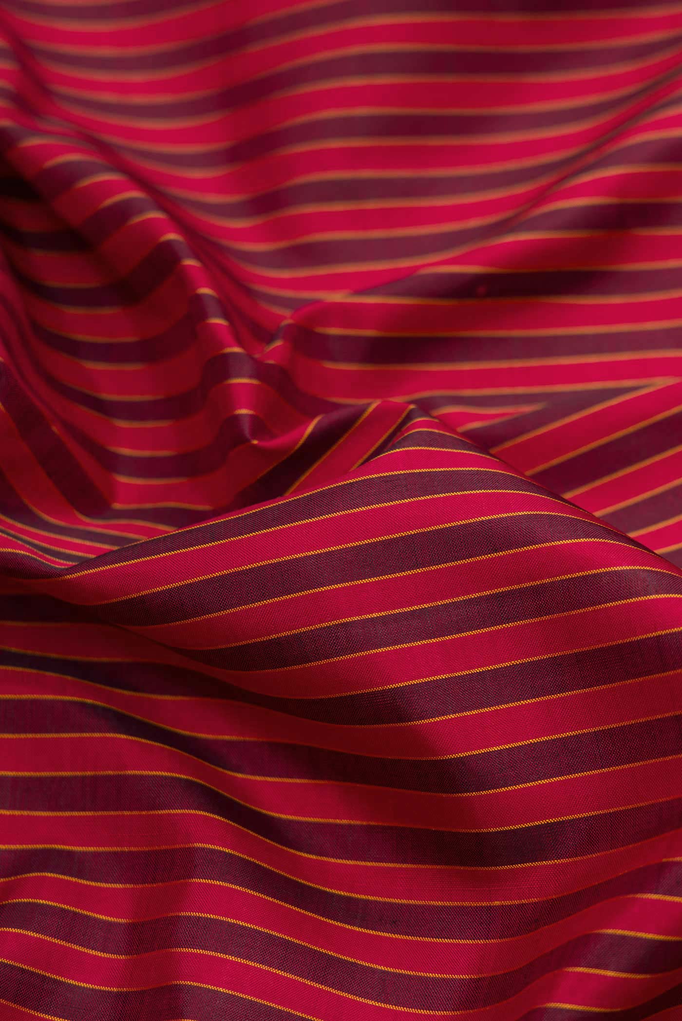 Maroon Dual Tone Kanchipuram Silk Saree - Image 2