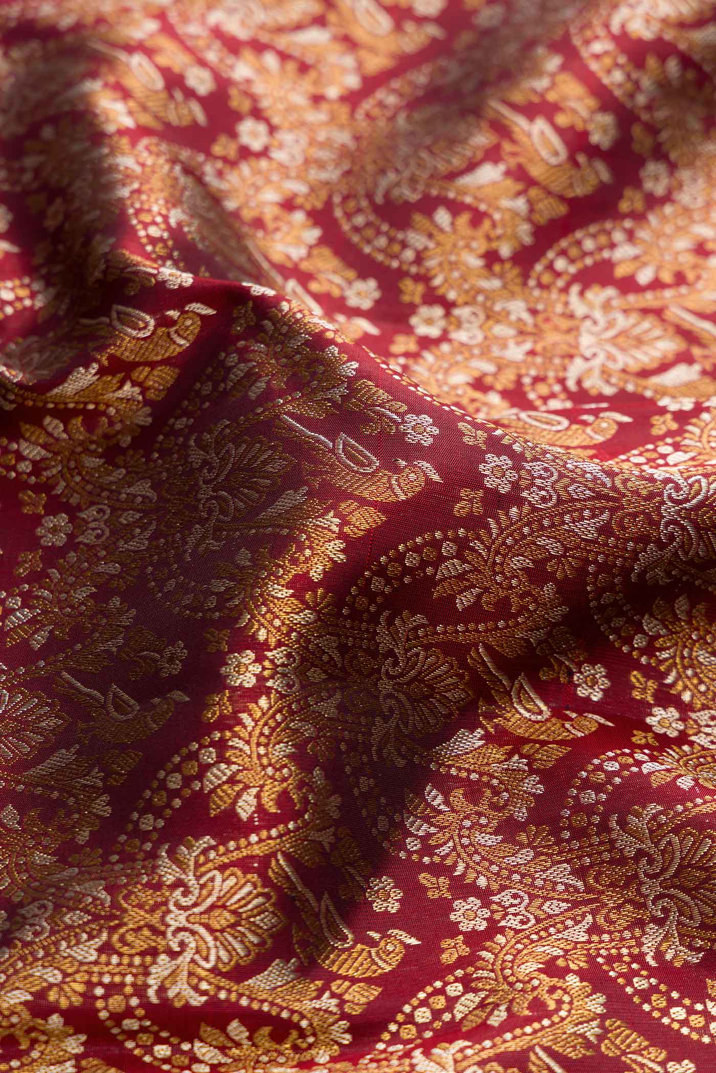 Maroon Dual Tone Kanjivaram Silk Saree - Image 3