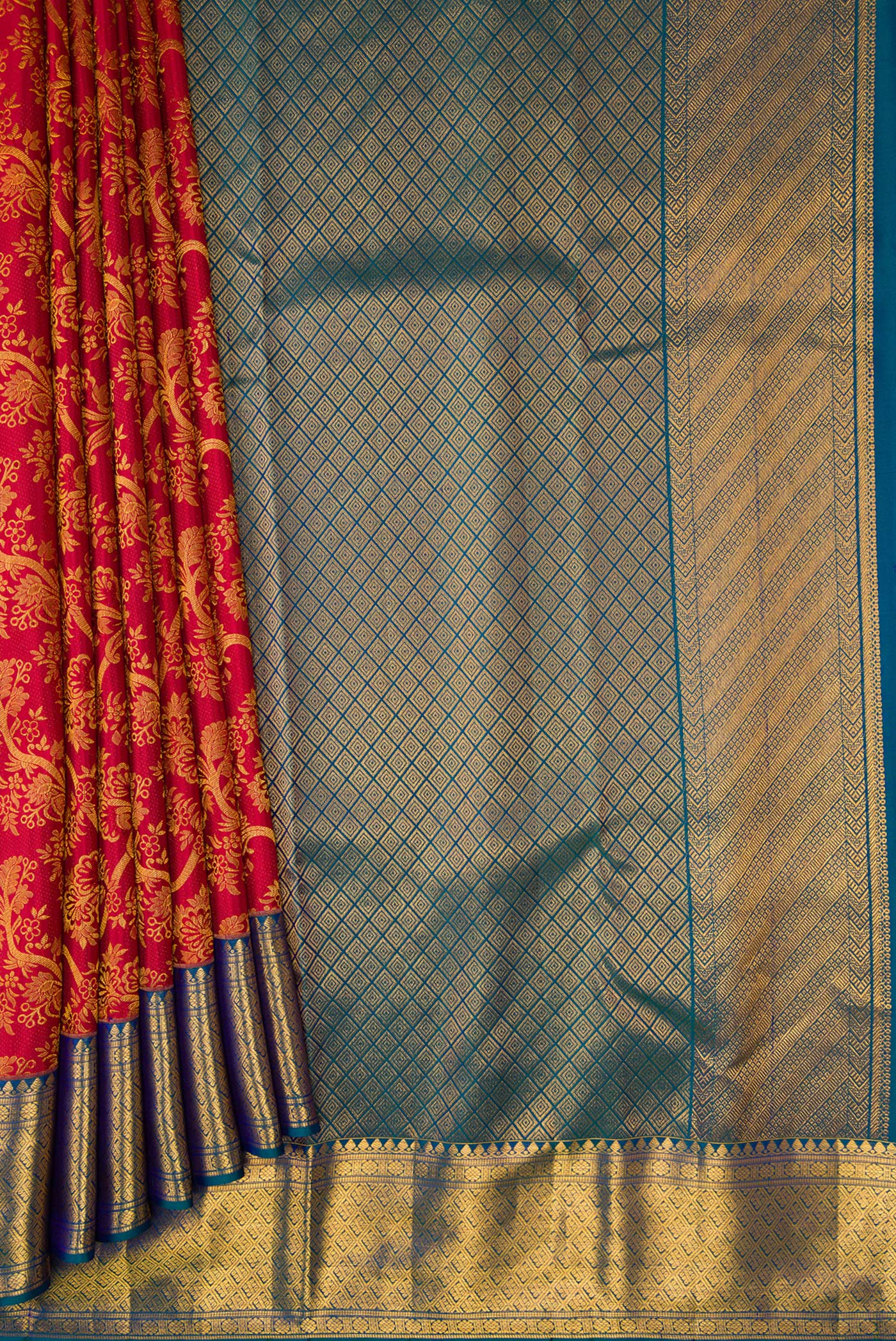 Red Kanchipuram Silk Saree - Image 4