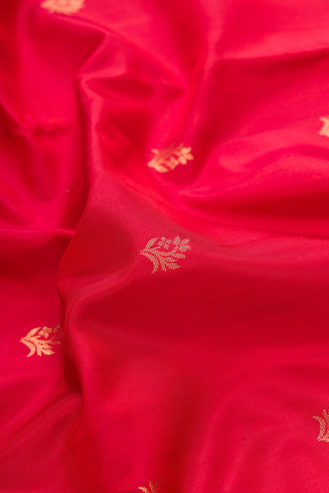 Red Soft Silk Saree - Image 2