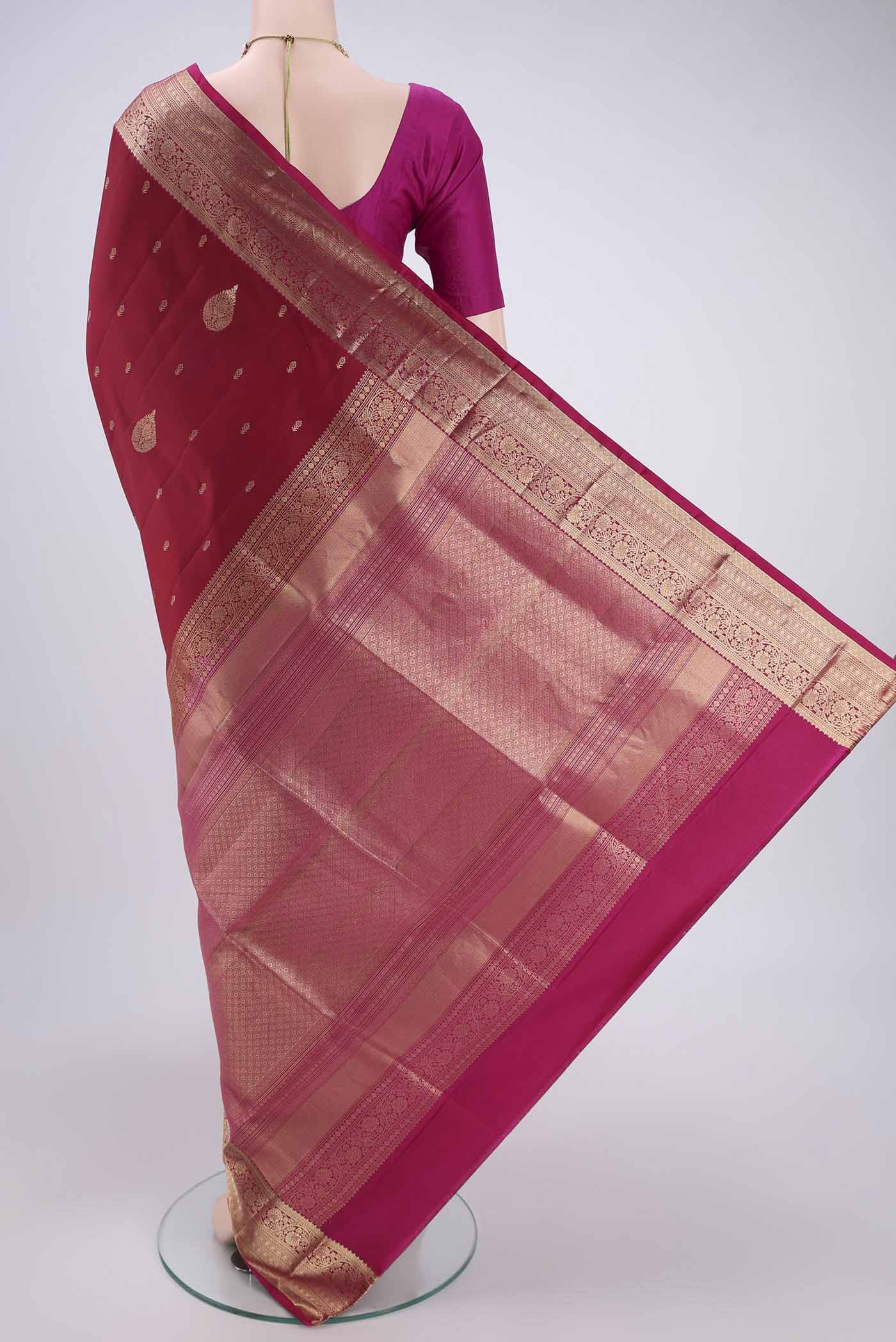 Maroon Soft Silk Saree - Image 3