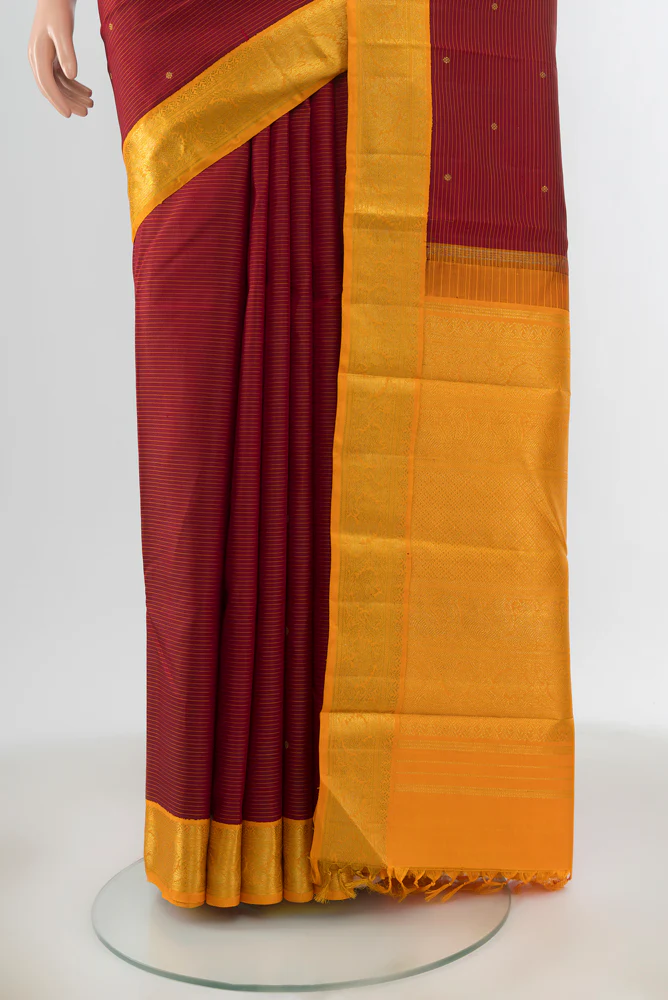 Pure Silk Pure Zari Maroon Kanchipuram Saree - Image 3