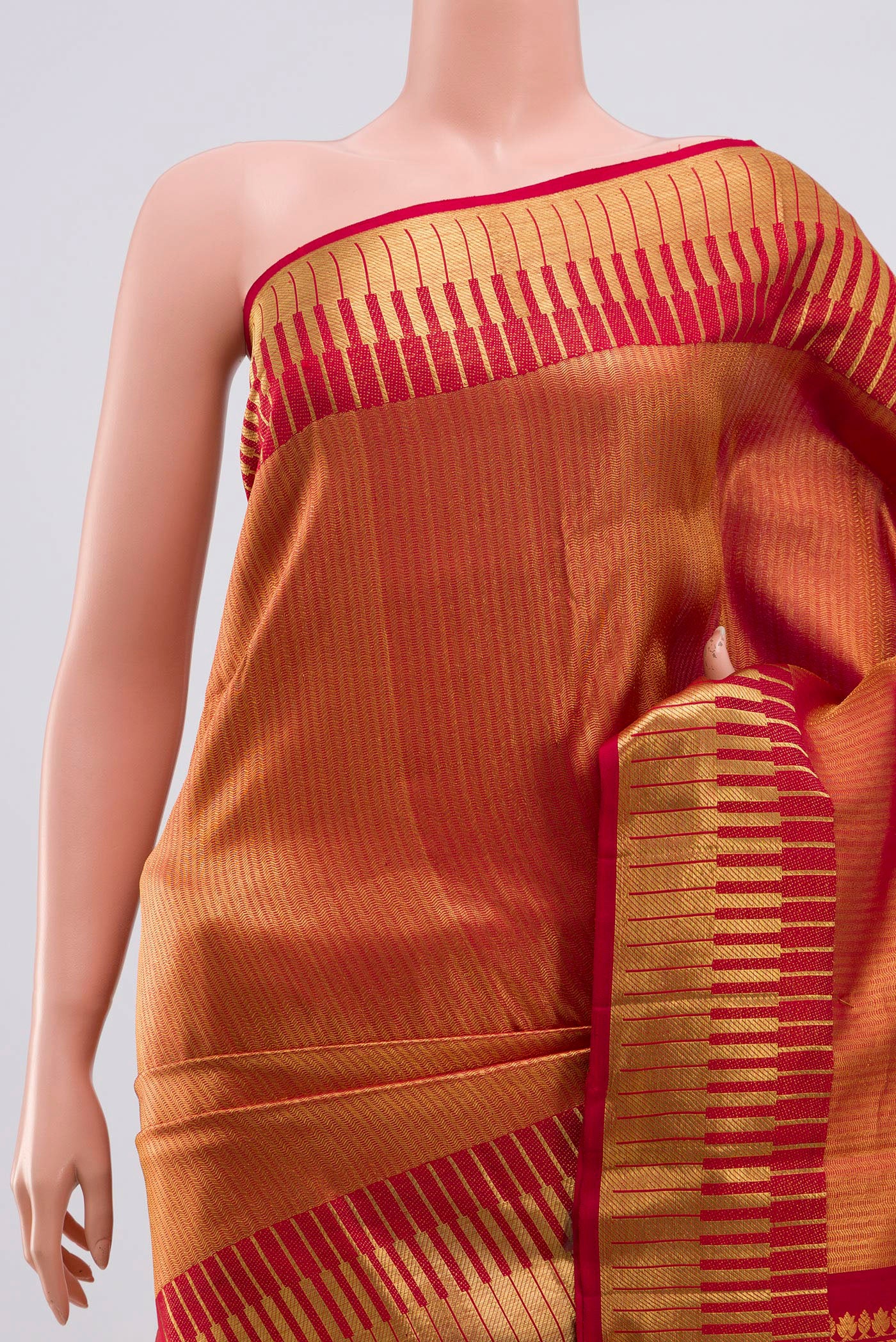 Red Kanchipuram Silk Saree - Image 2