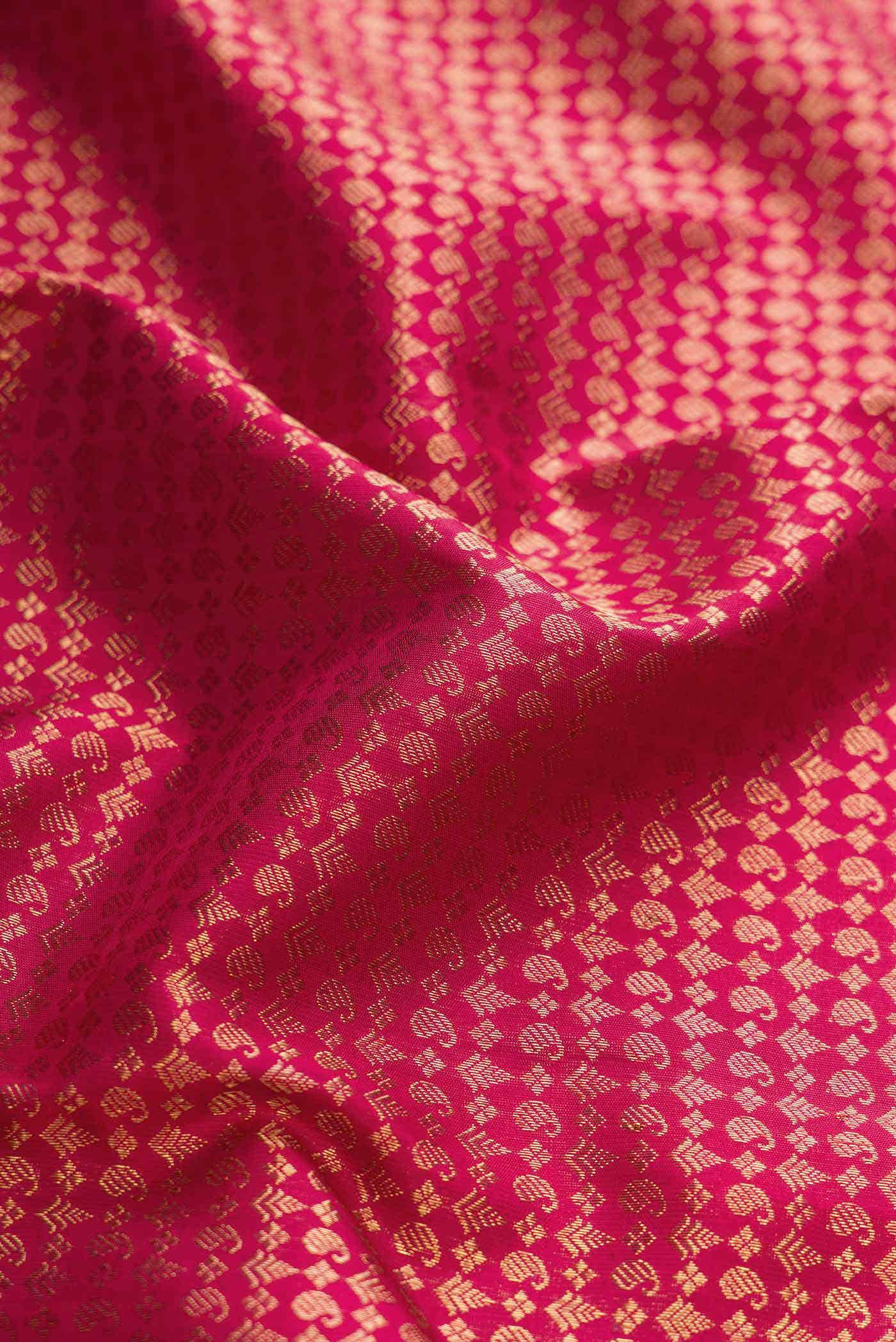 Pure Silk Pure Zari Maroon Kanjivaram Saree - Image 3