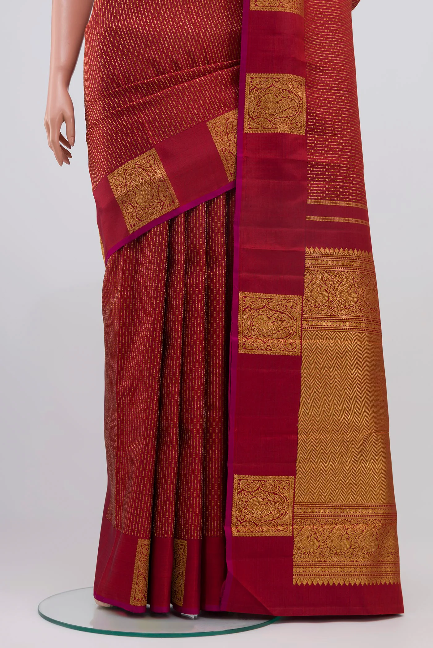Maroon Kanjivaram Silk Saree - Image 3