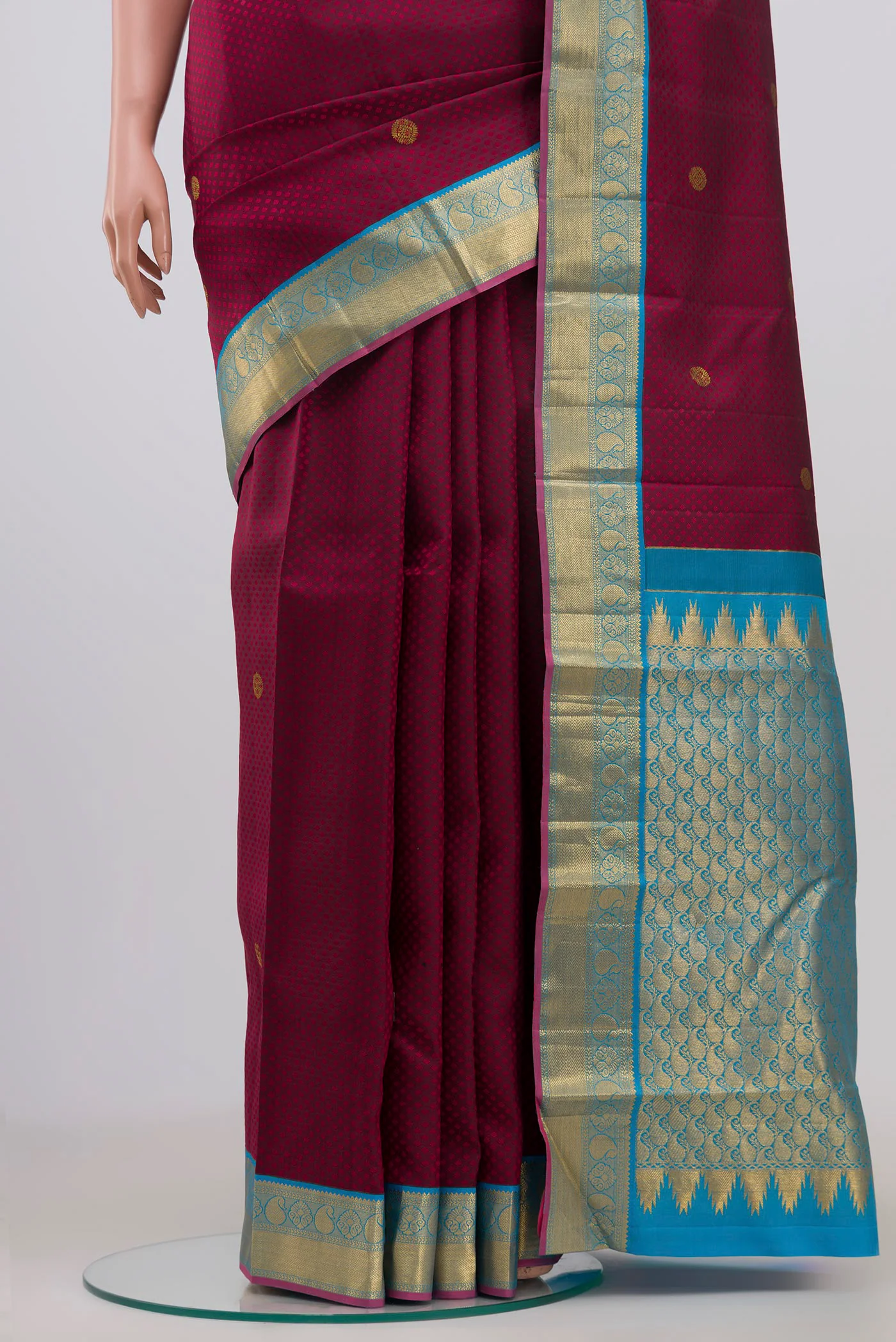 Maroon Kanjivaram Silk Saree - Image 3