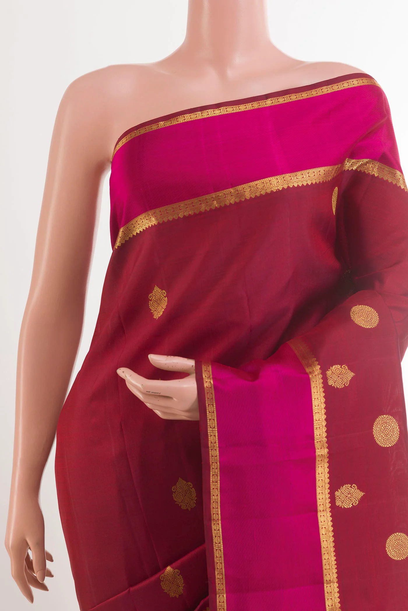 Pure Silk Pure Zari Maroon Kanjivaram Saree - Image 2