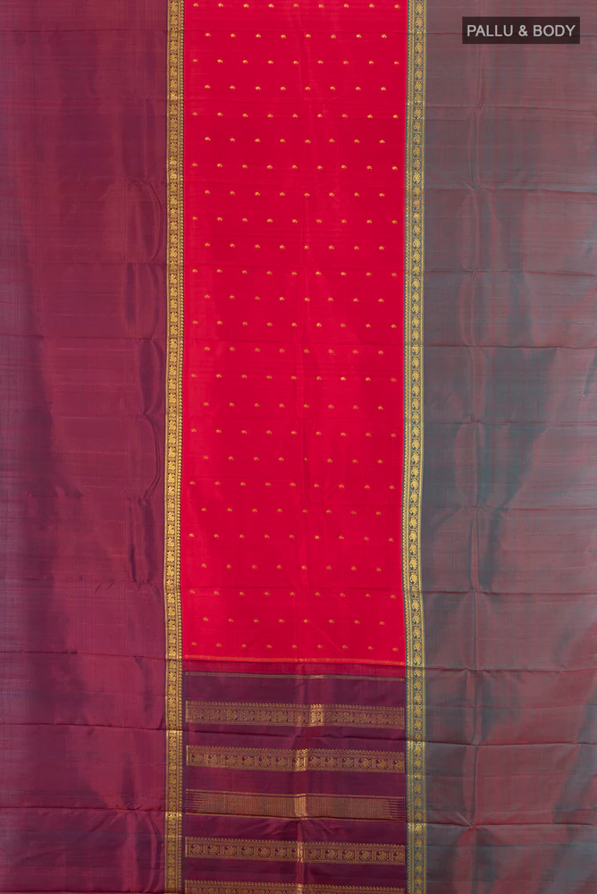 Pure Silk Pure Zari Red Kanjivaram Saree - Image 5