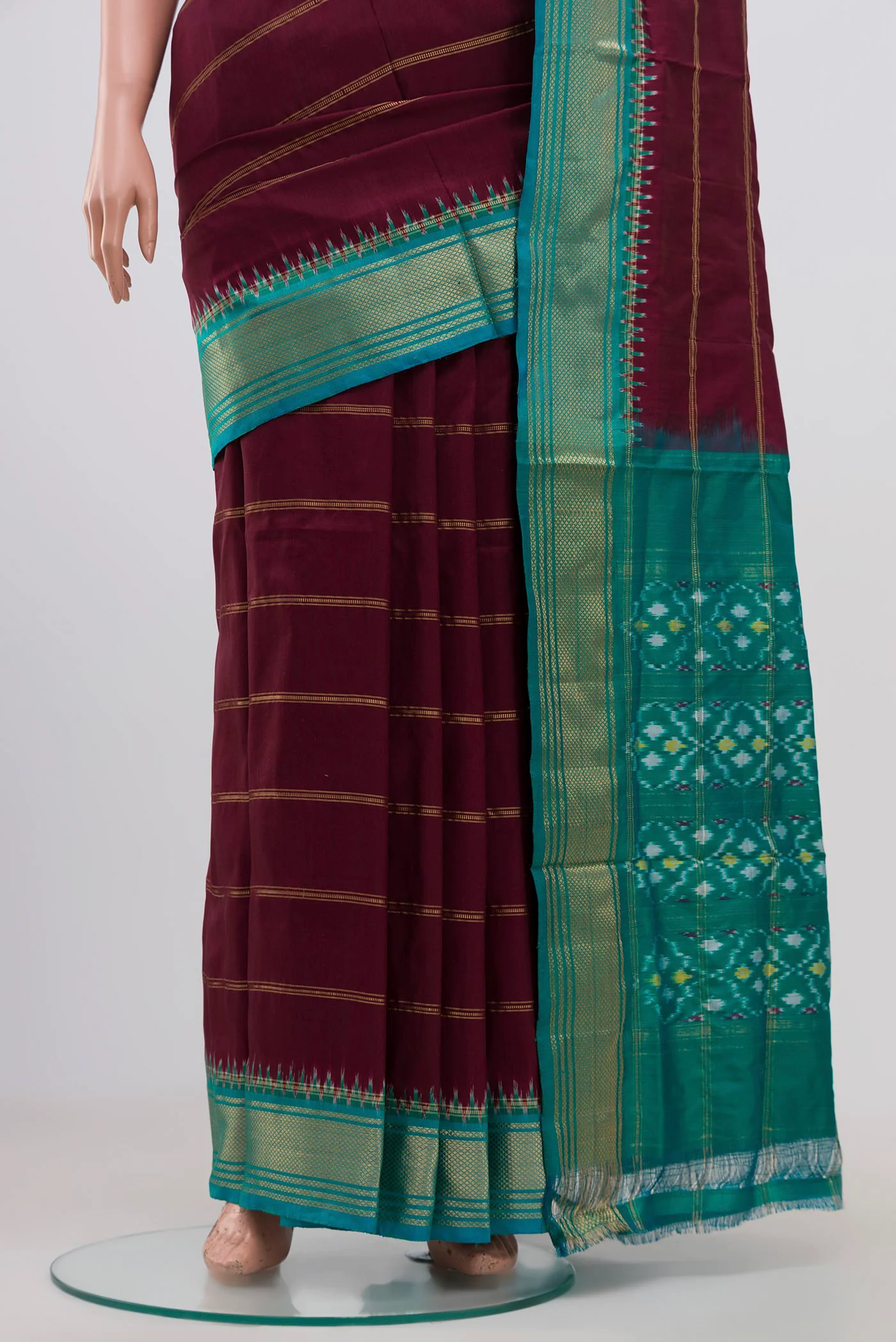 Coffee Brown Pochampally Silk Saree - Image 3
