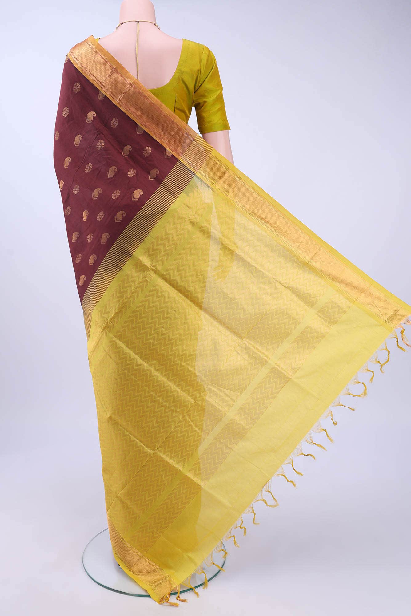 Maroon Silk Cotton Saree - Image 3