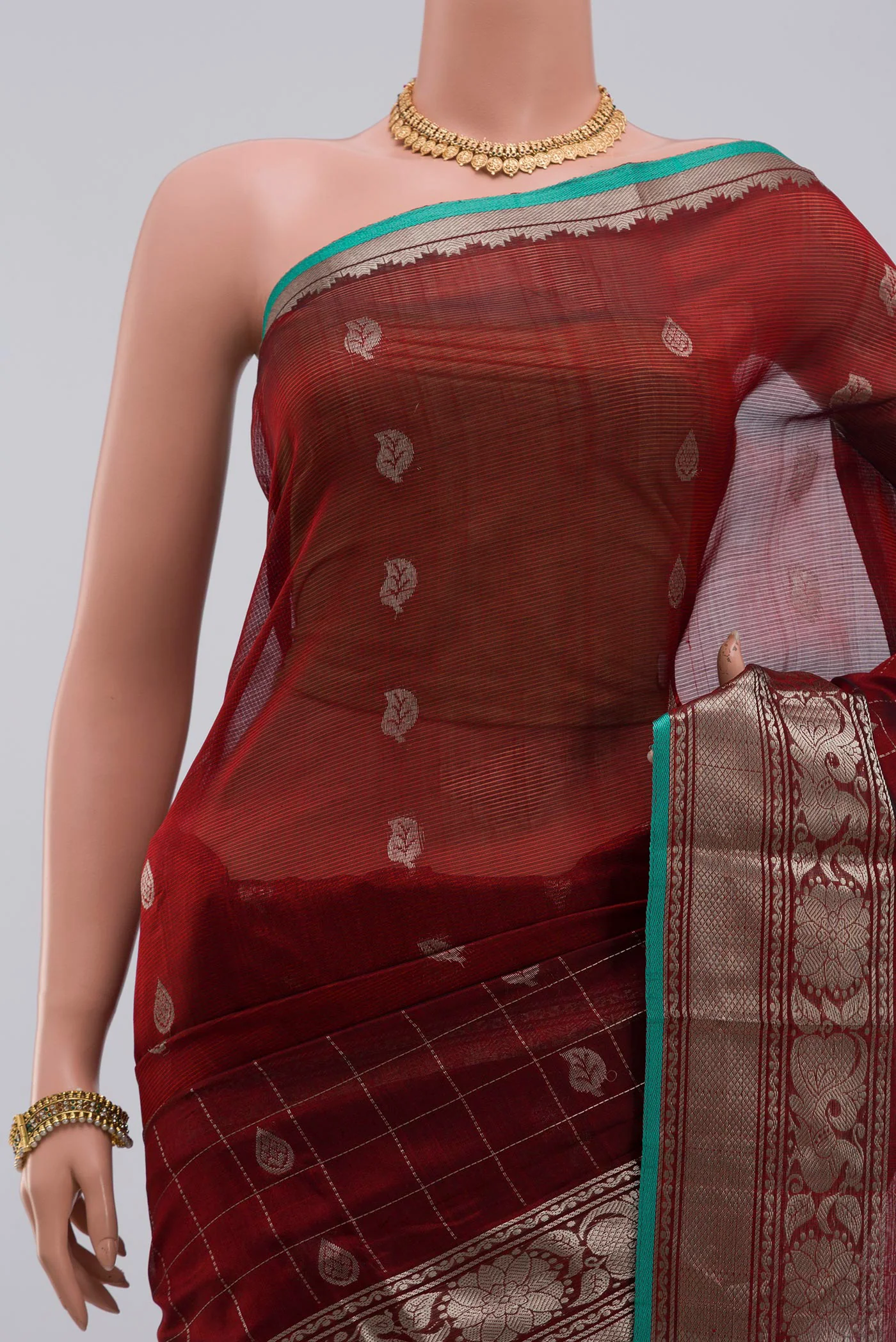 Maroon Silk Cotton Saree - Image 2