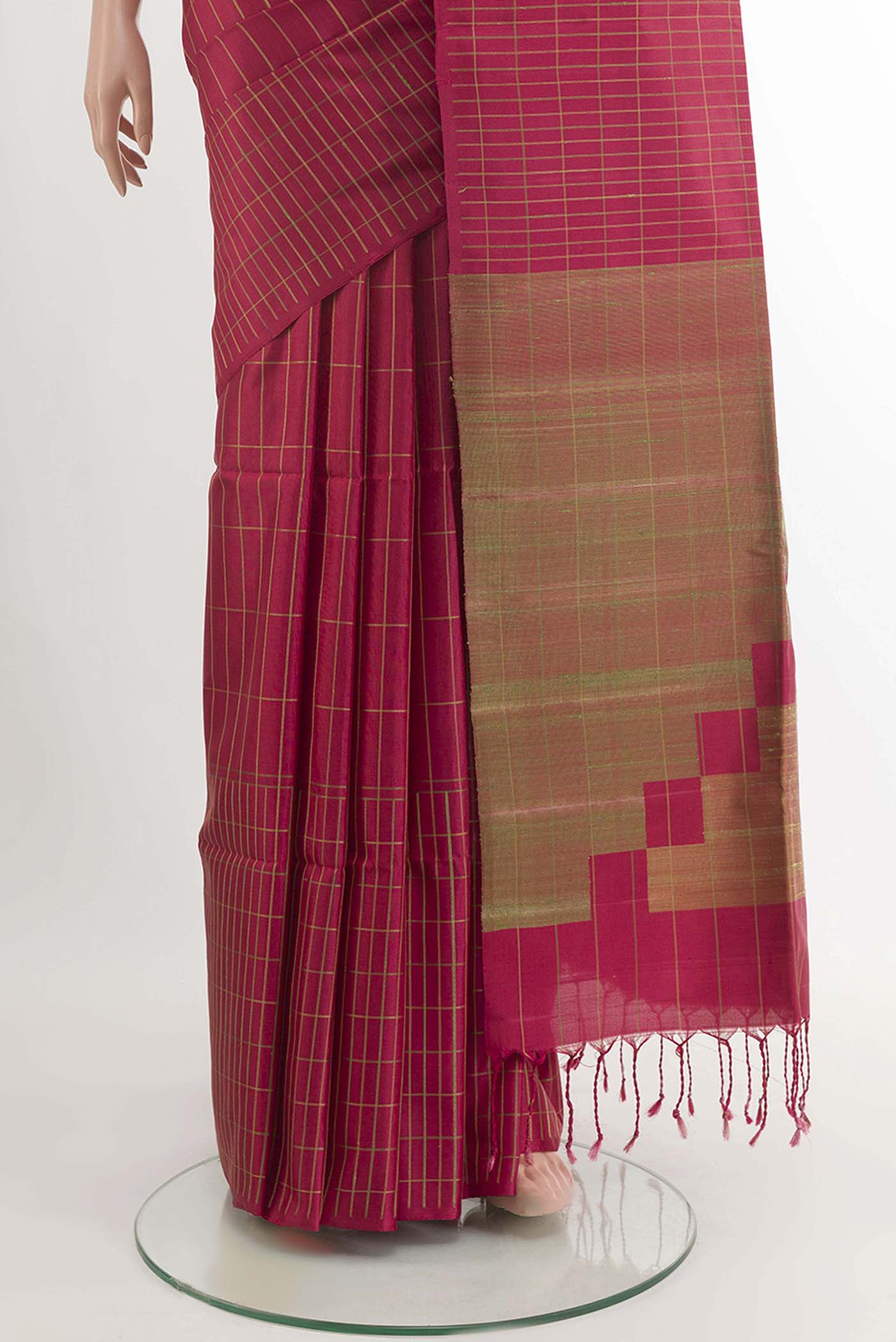 Maroon Soft Silk Saree - Image 3